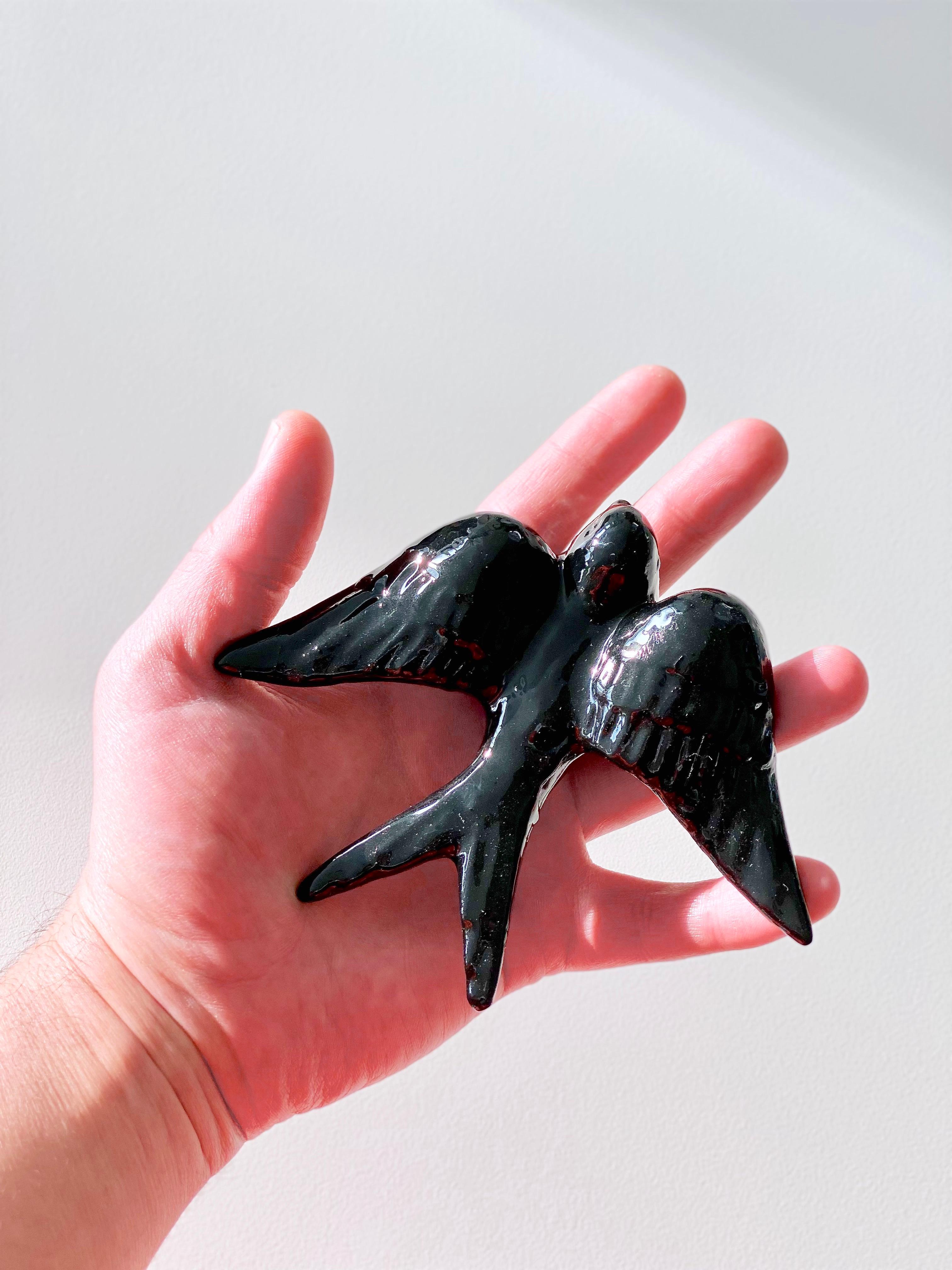 Contemporary Glossy Black Stoneware Wall Ornaments, Minimalist Design, SWALLOWS In New Condition For Sale In Köln, DE
