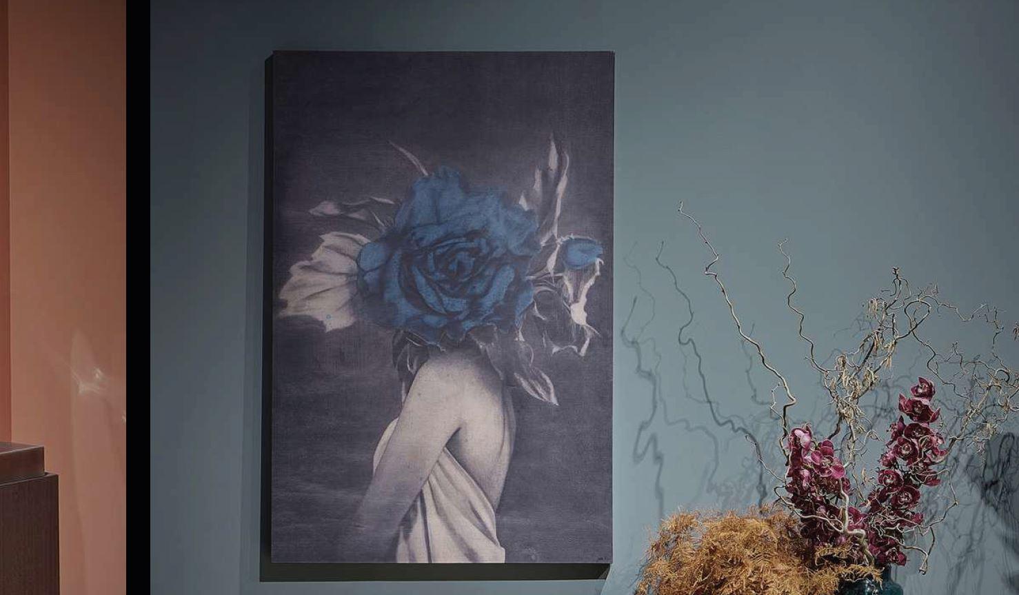 Pintura mural ''Rosa azul'' Quédate Hecho a mano en venta