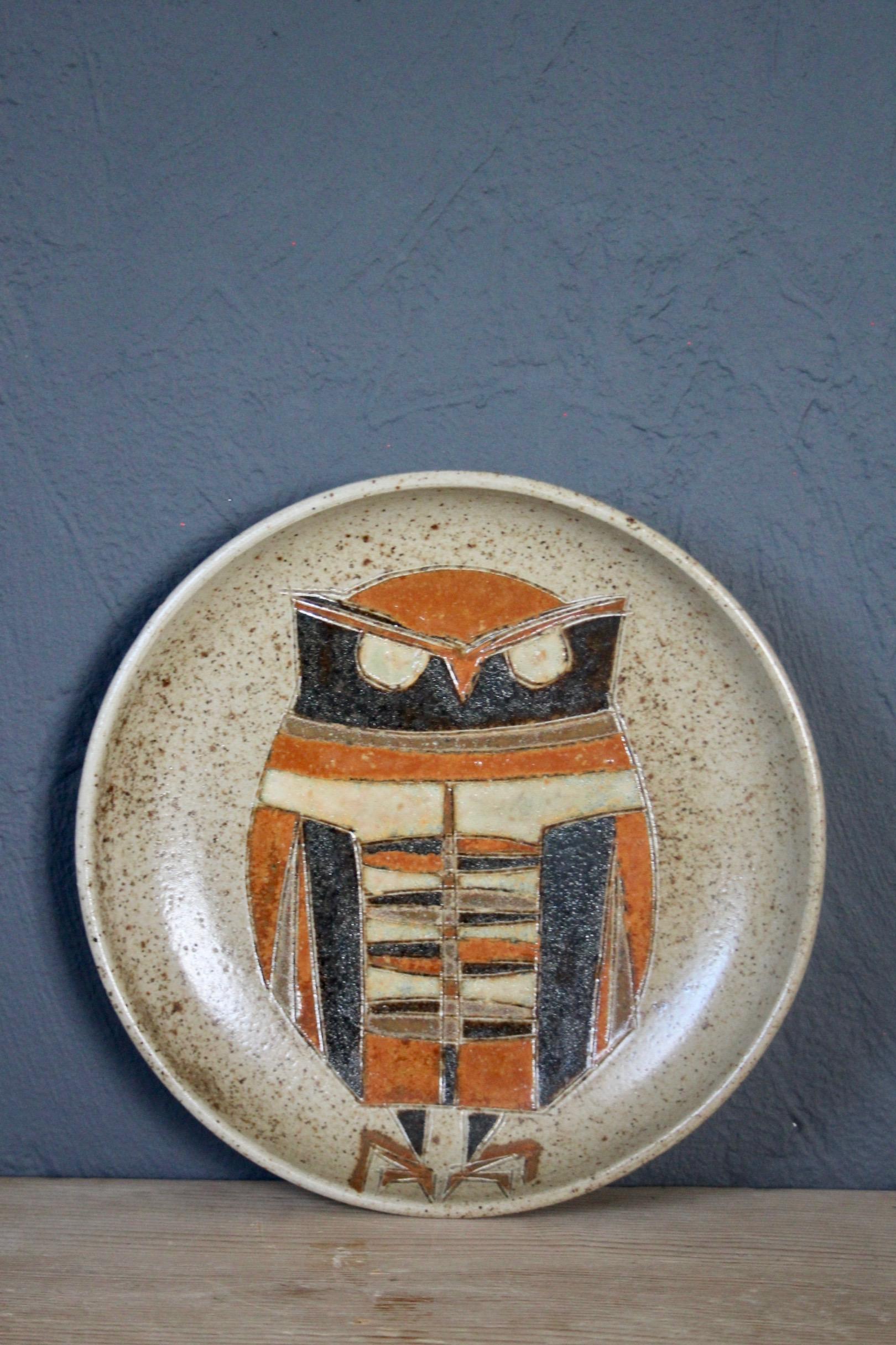 Wall plate ceramic by Les Argonautes Vallauris.