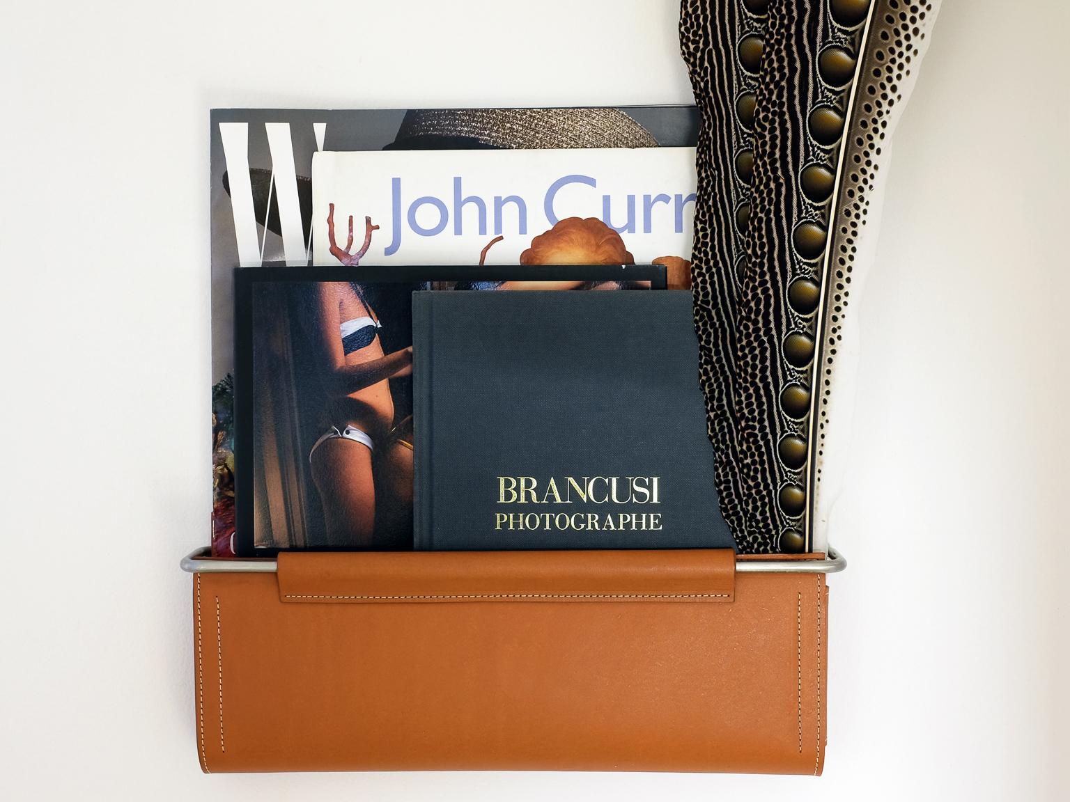 leather wall pouch
