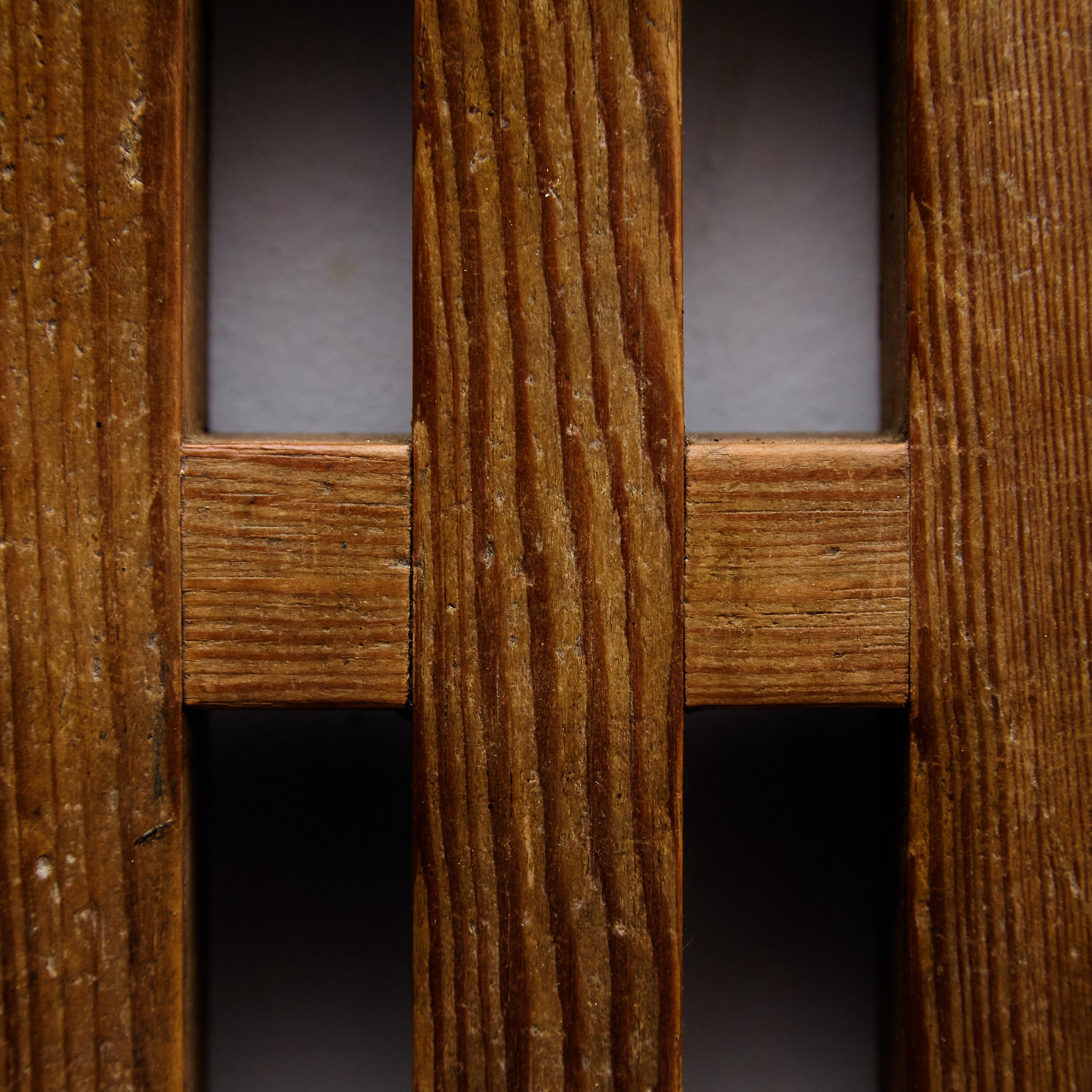 Wall Rationalist Wooden Decoration, circa 1960 For Sale 2