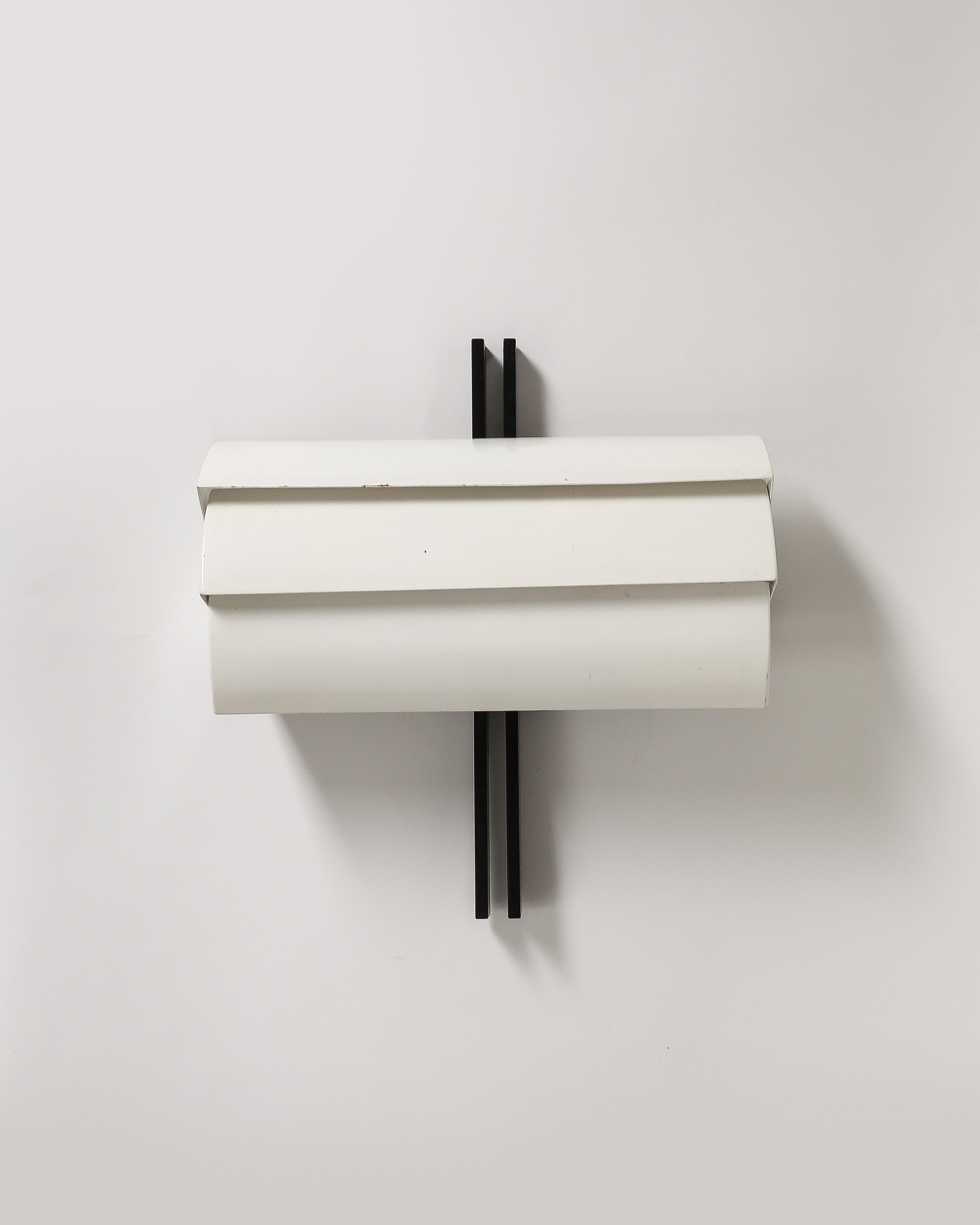 Wall Sconce by Ernesto Gismondi for Artemide, Italy, c. 1980 For Sale 5