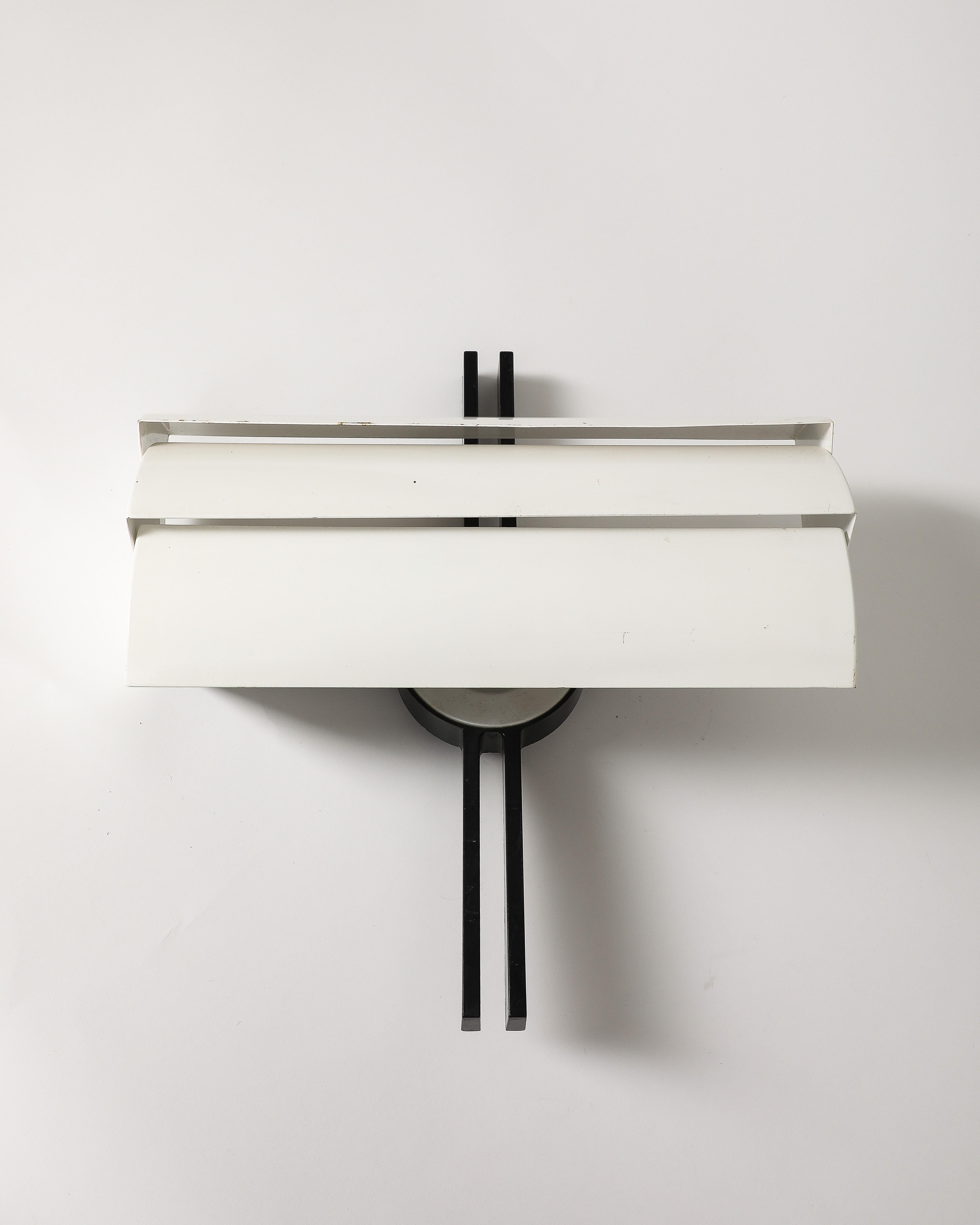 Wall Sconce by Ernesto Gismondi for Artemide, Italy, c. 1980 For Sale 9