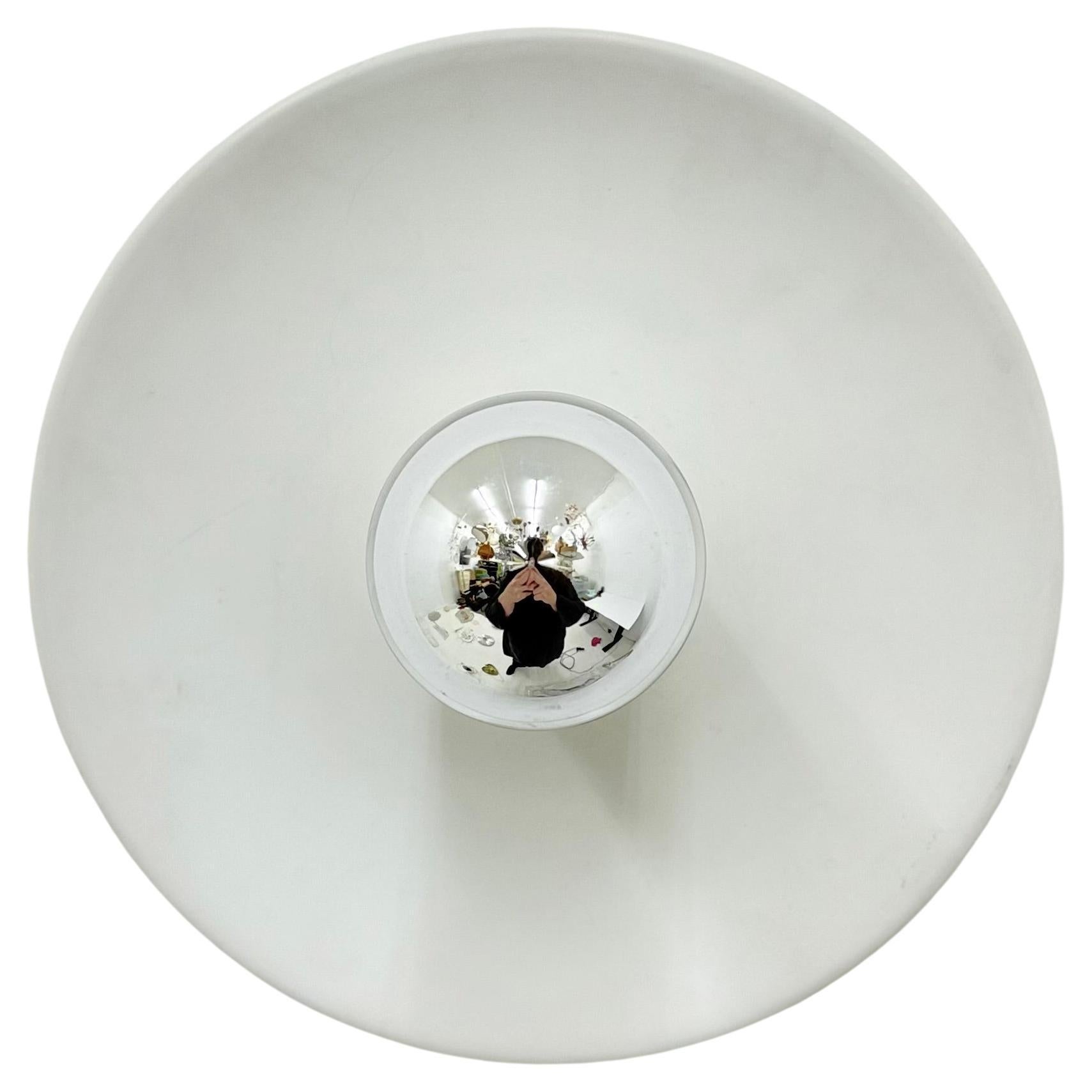 Disco per applique da parete attribuito a Charlotte Perriand per Les Arcs , anni 
70