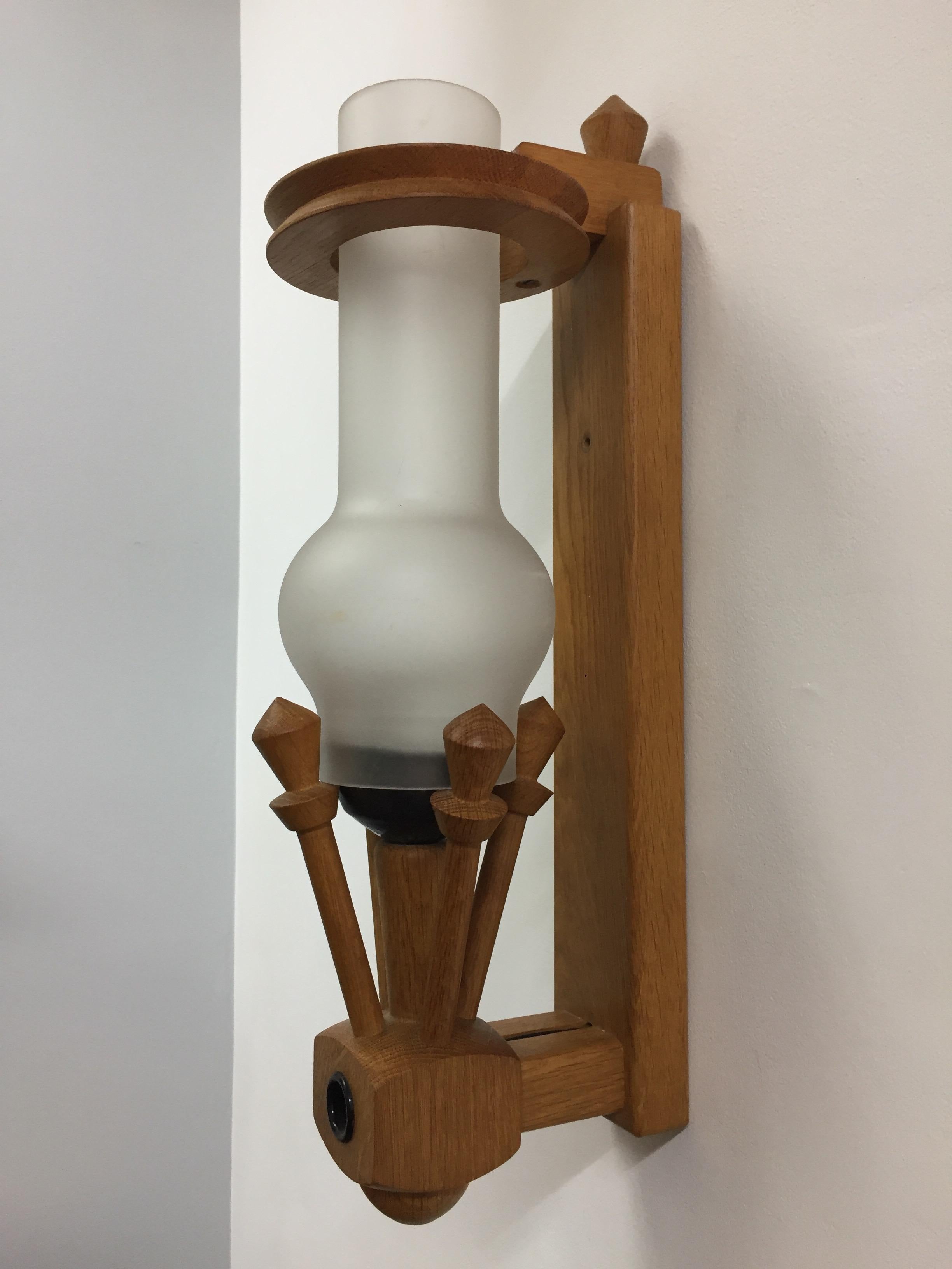 Other Wall Sconce in Oak Guillerme et Chambron For Sale