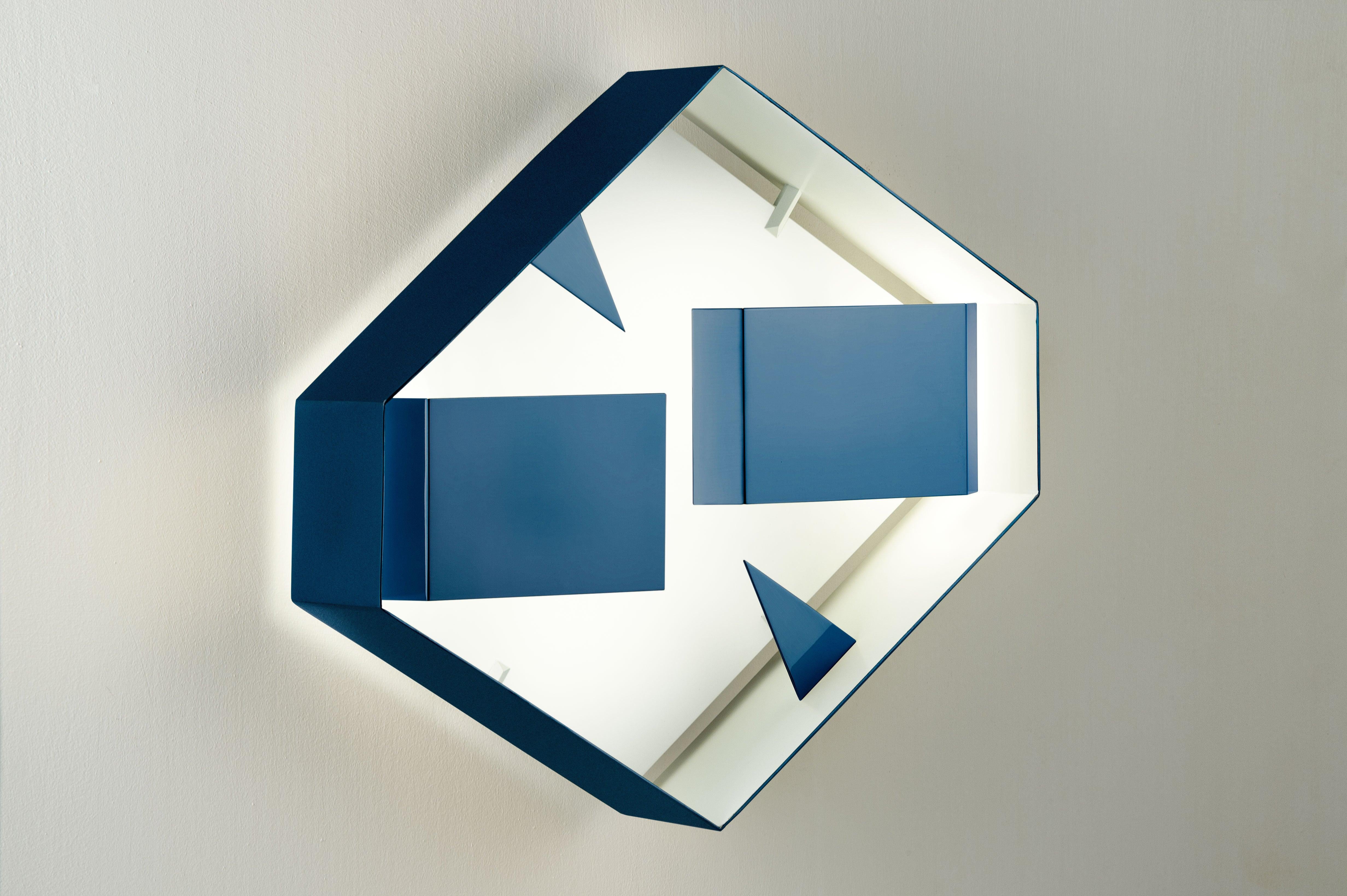 Modern Wall Sconce Screen of Light Design Gio Ponti Limited Edition Varnished Blue For Sale