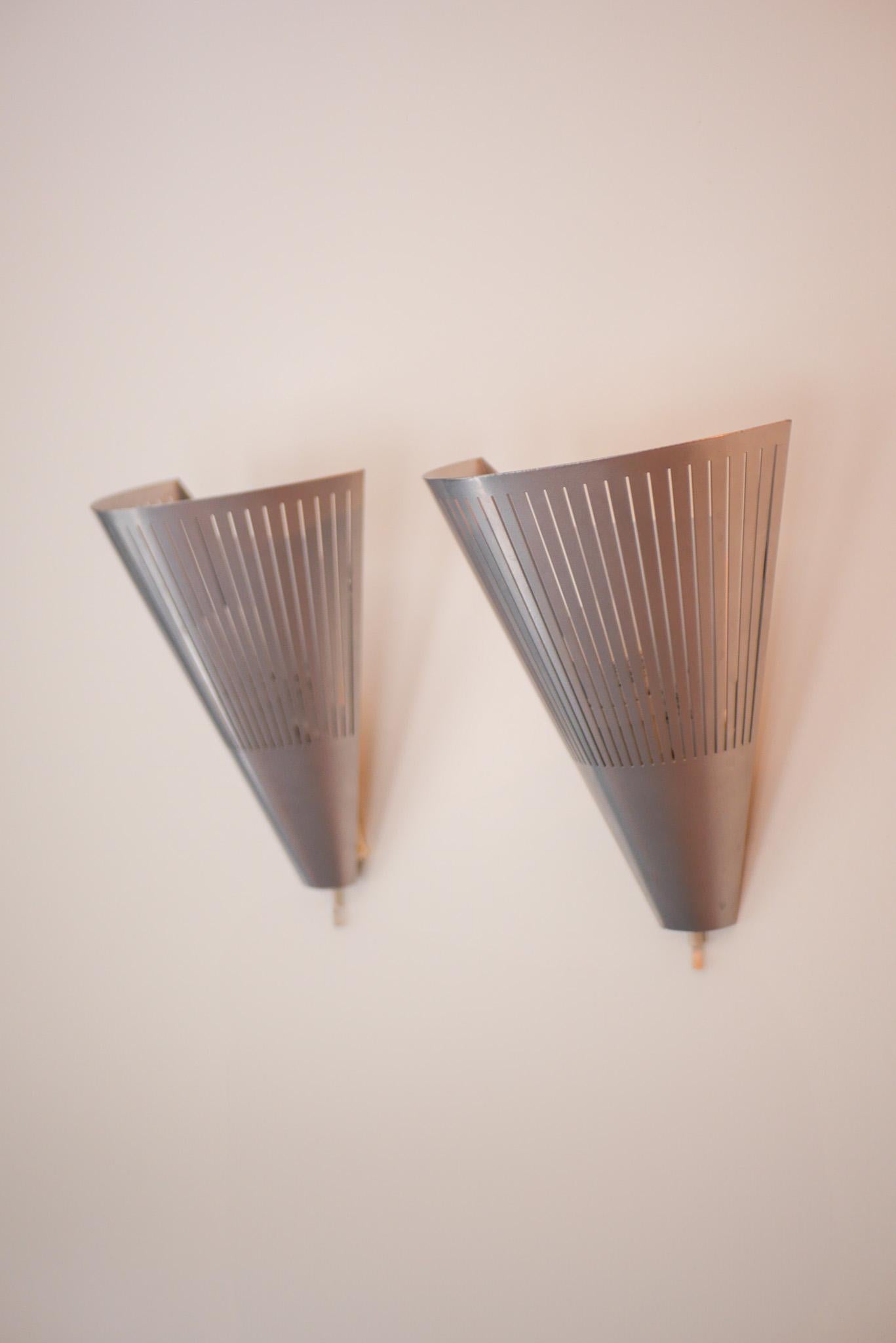 Swedish Wall sconces, a pair vintage 1980s Scandinavian Ikea wall lights known as Klyka For Sale