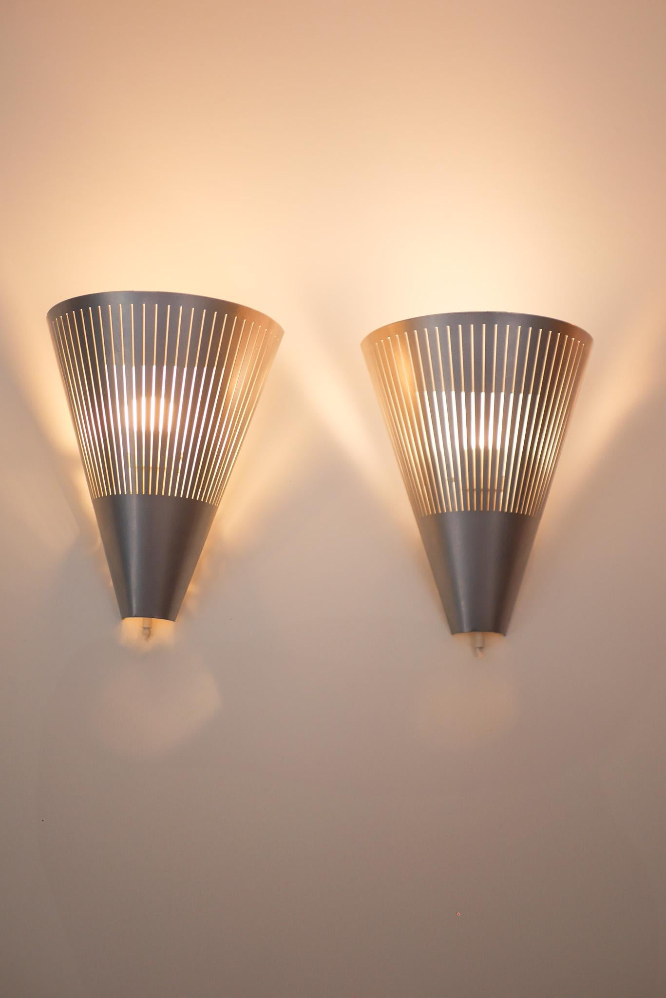 Late 20th Century Wall sconces, a pair vintage 1980s Scandinavian Ikea wall lights known as Klyka For Sale