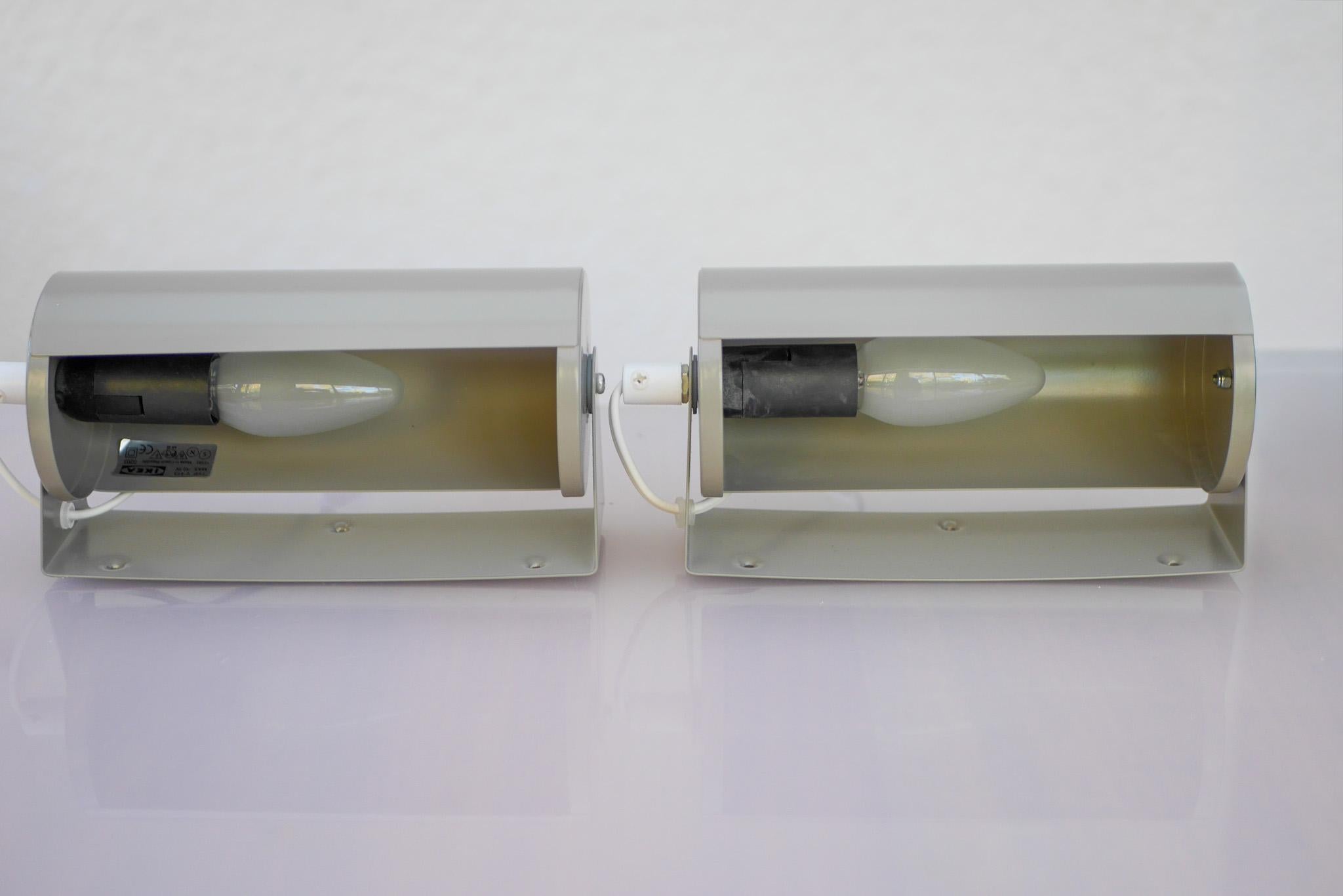 Apliques de pared, un par de apliques escandinavos vintage de Ikea de los años 90 conocidos como Lod finales del siglo XX en venta