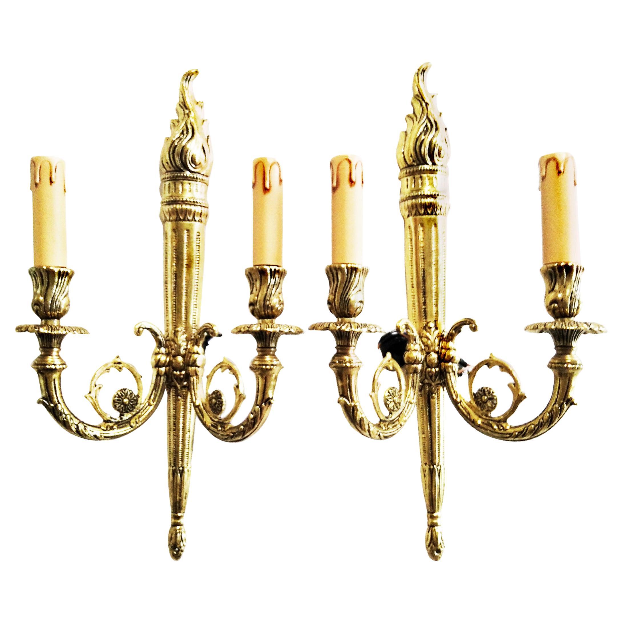 Appliques murales de style Louis XVI, 20e siècle, laiton  ou bronze doré