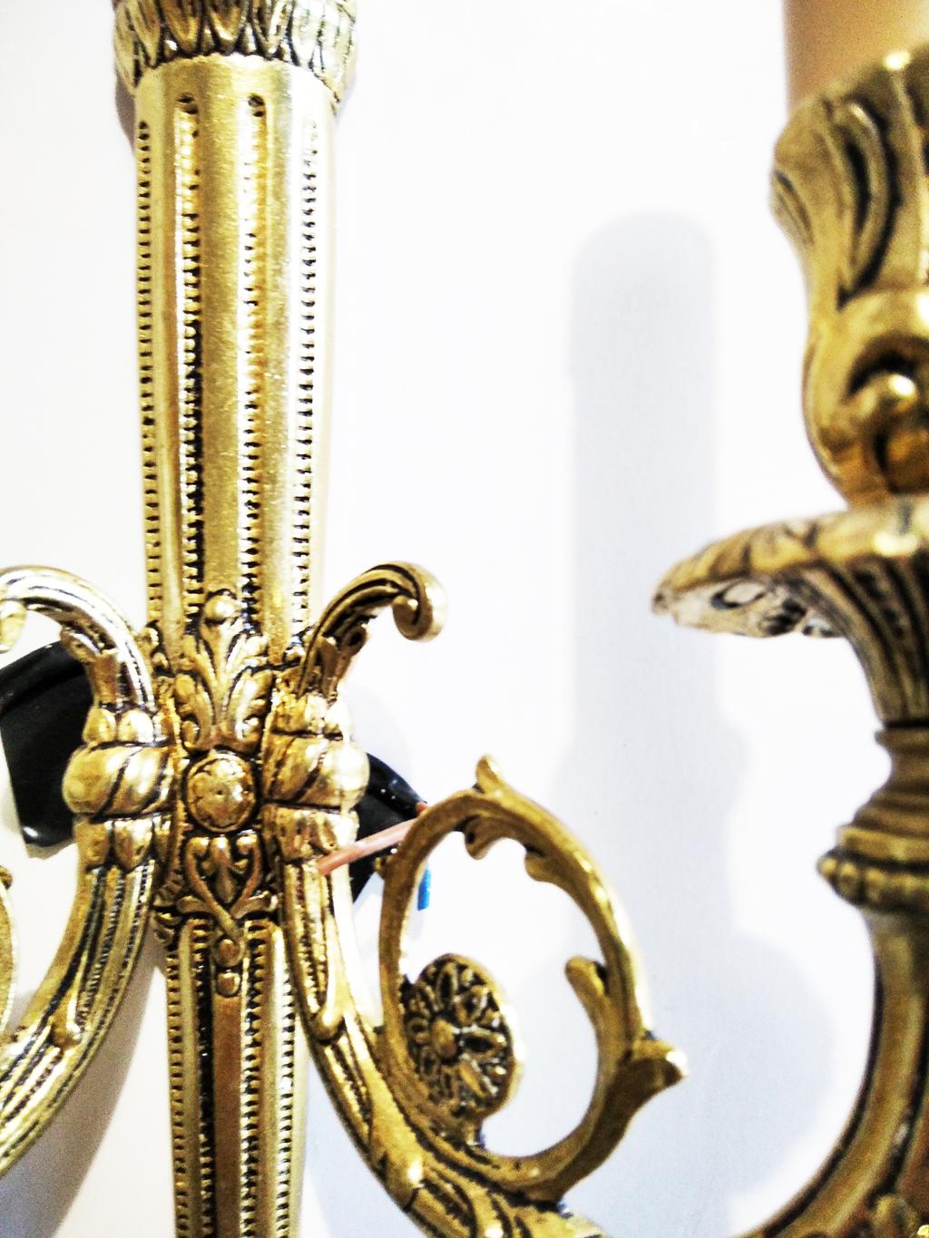 Wandleuchter im Louis-XVI-Stil, 20. Jahrhundert, Messing  Gold oder Bronze Dore   im Angebot 8