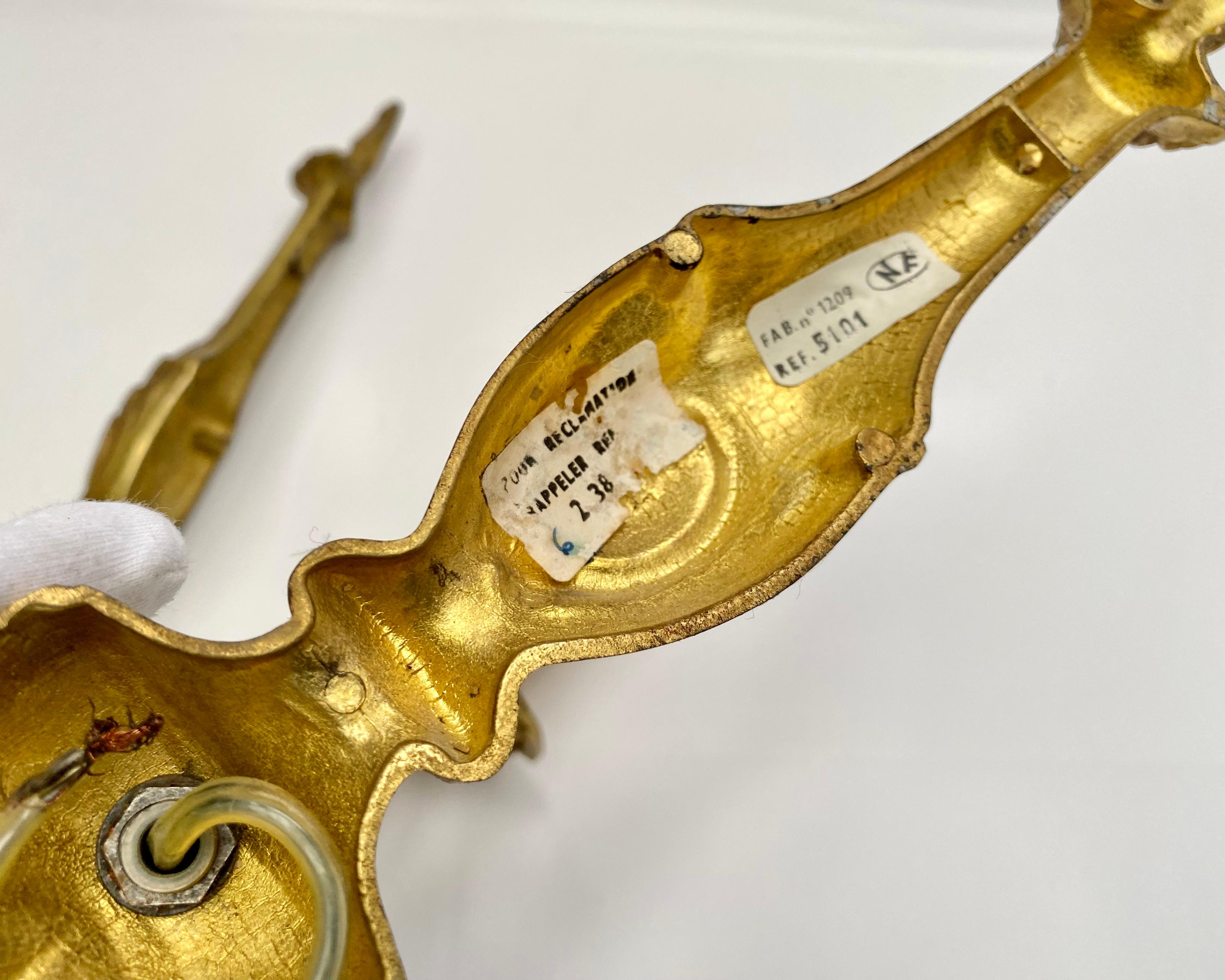 Wall Sconces Pair Vintage French Bronze Lamps NF Marked 1960s Mid-Century For Sale 2
