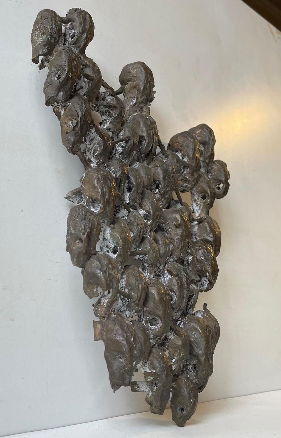 Wall Sculpture in Bronze 47 Skulls Entangled, Rat King, 1970s In Good Condition For Sale In Esbjerg, DK