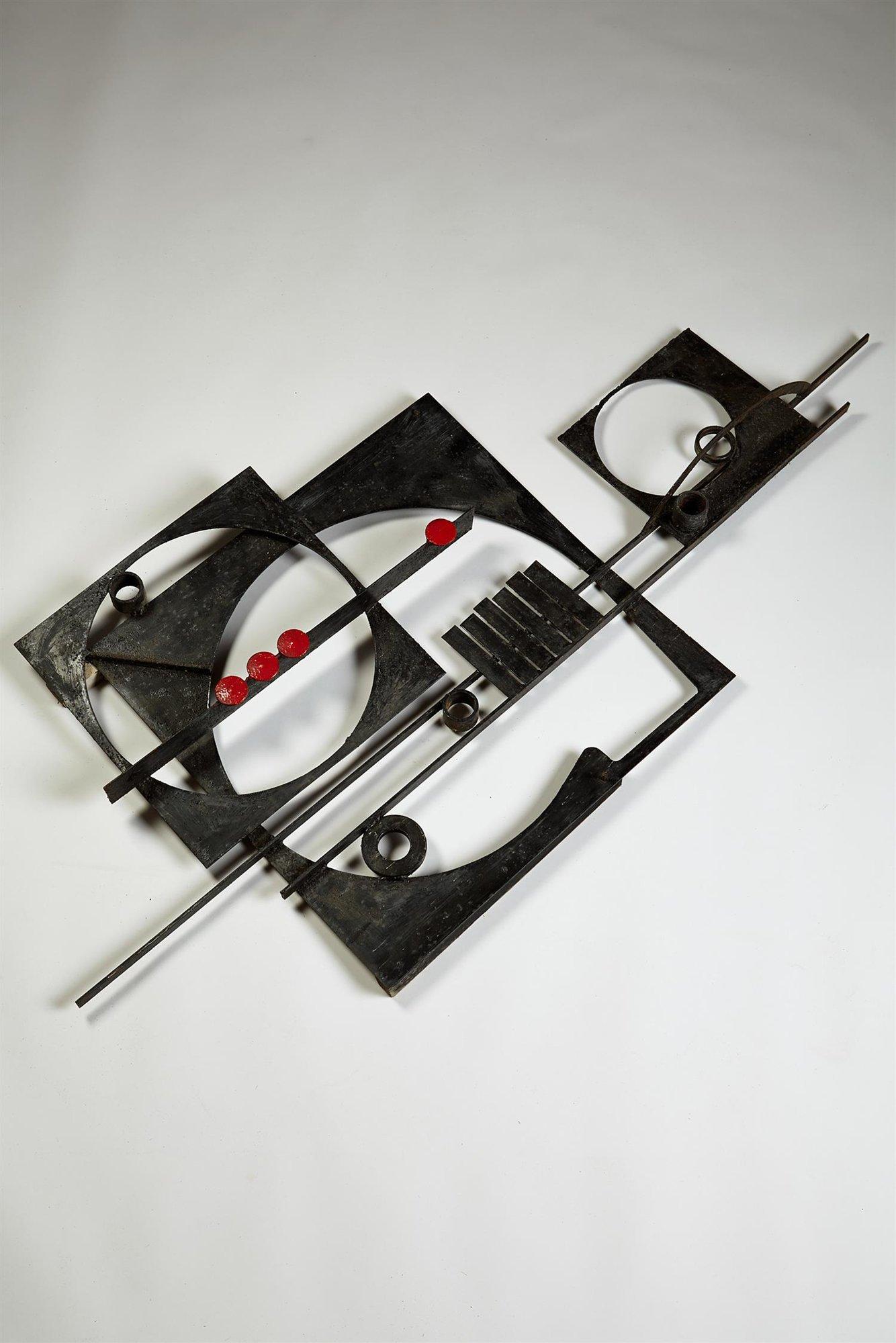 Sculpture murale conçue par Jo¨rgen Larsen, Danemark, années 1970.
Fer forgé.