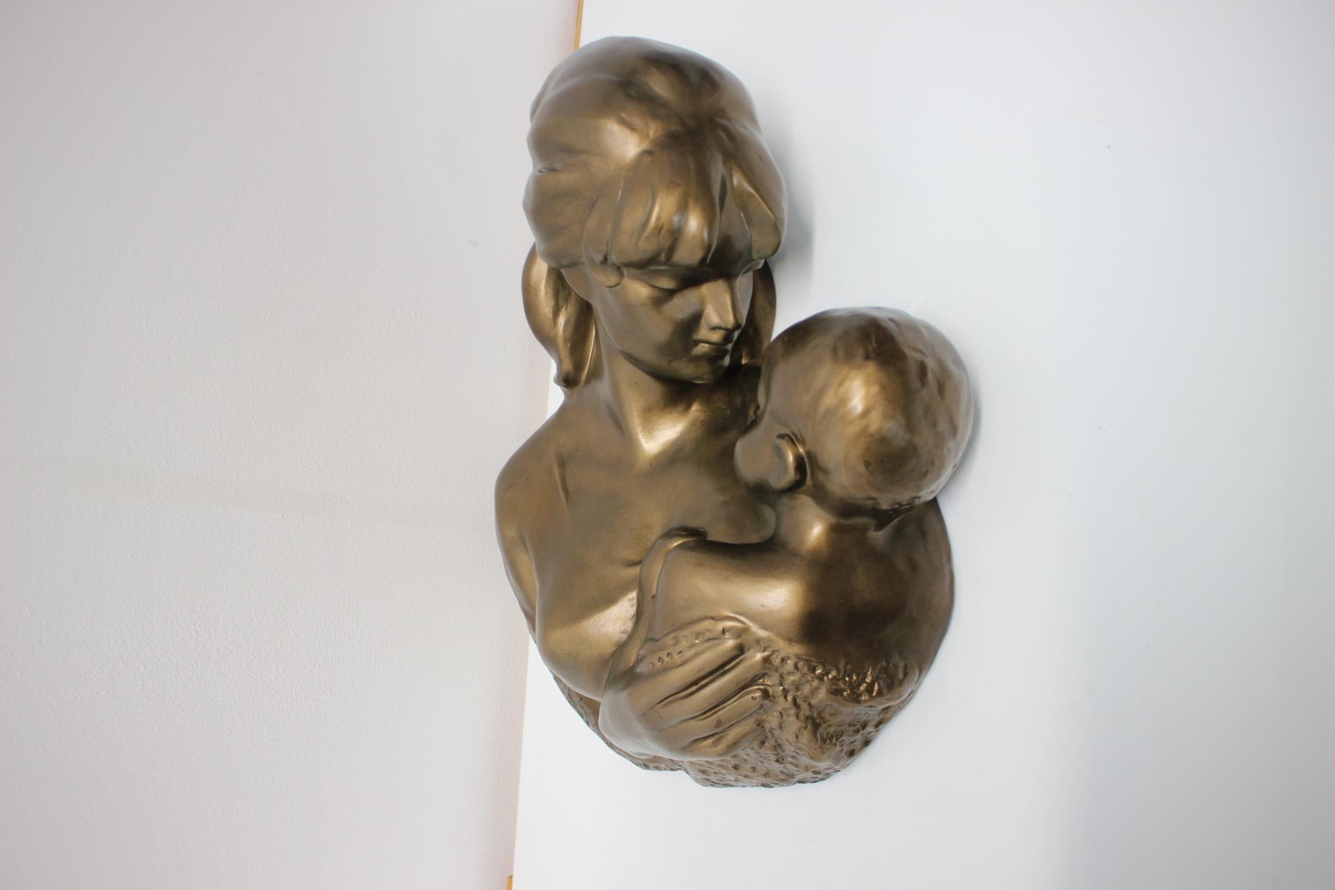Mid-20th Century Wall Sculpture in the Middle of the Century by Bohumil Kokrda, 1968 For Sale