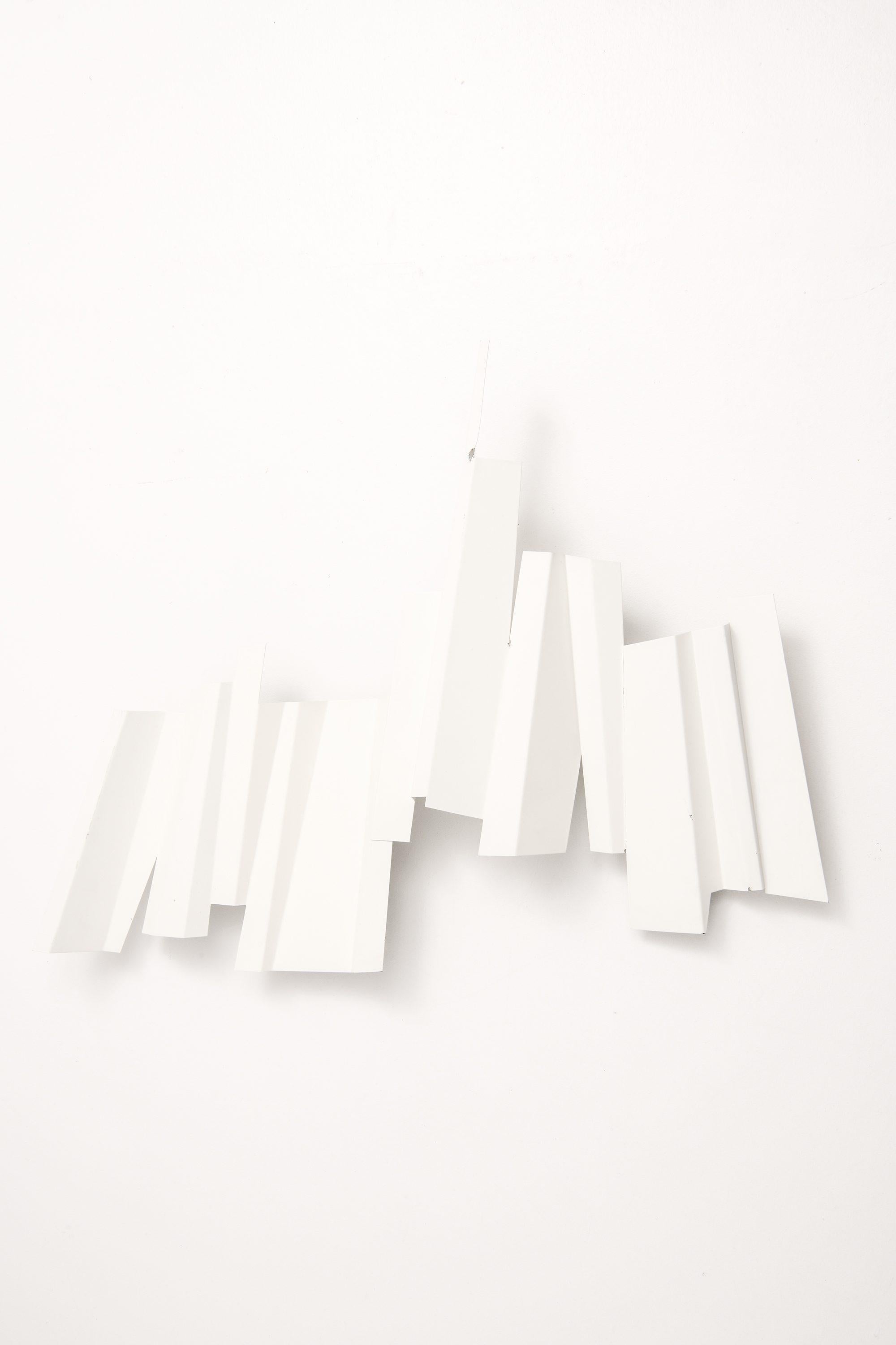 Wall Sculpture in White Lacquered Metal by Lars-Erik Falk, 1963

Additional Information:
Material: White lacquered metal
Style: Mid century, Scandinavian
Edition 3/4
Dimensions (W x D x H): 89 x 12 x 65 cm