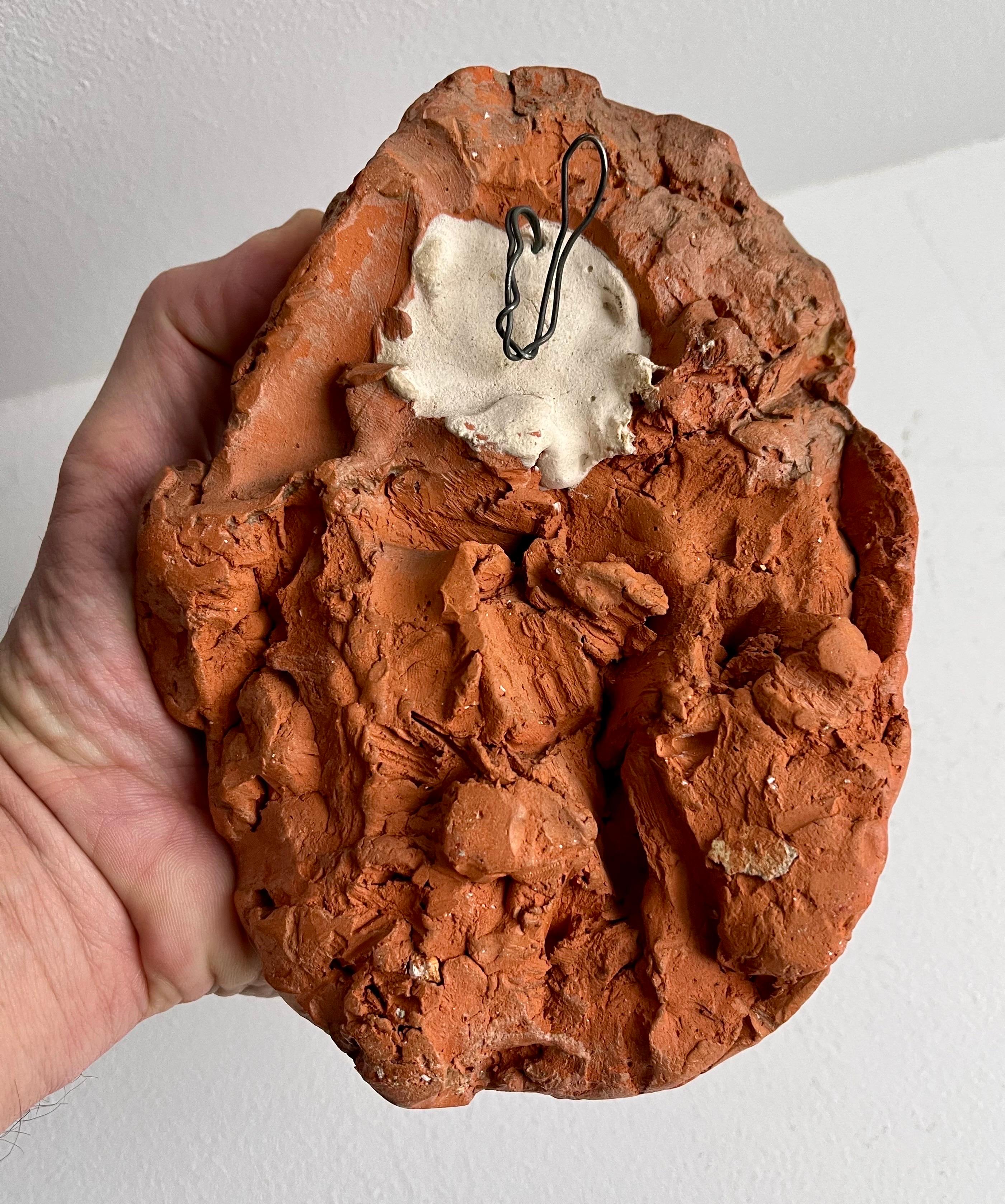 Scultura da parete con volto di bambino dell'artista Eugene Canneel, Belgio in vendita 10