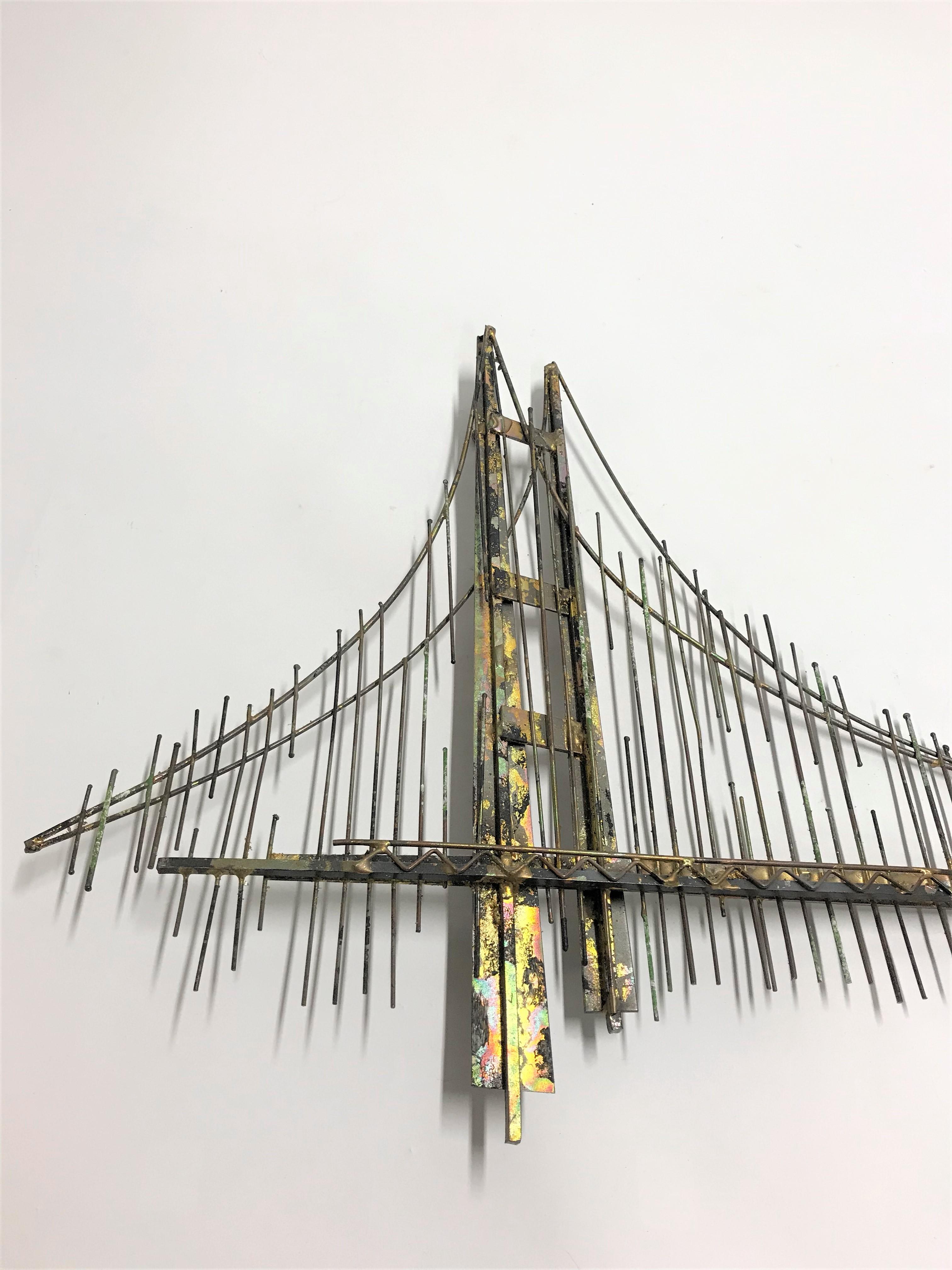 Impressive copper wall sculpture depicting the golden gate bridge, signed by Curtis Jeré.

The sculpture is made to create a 3d effect of the bridge.

Beautiful patina.

1970s, USA

Dimensions:
Height: 81cm/32