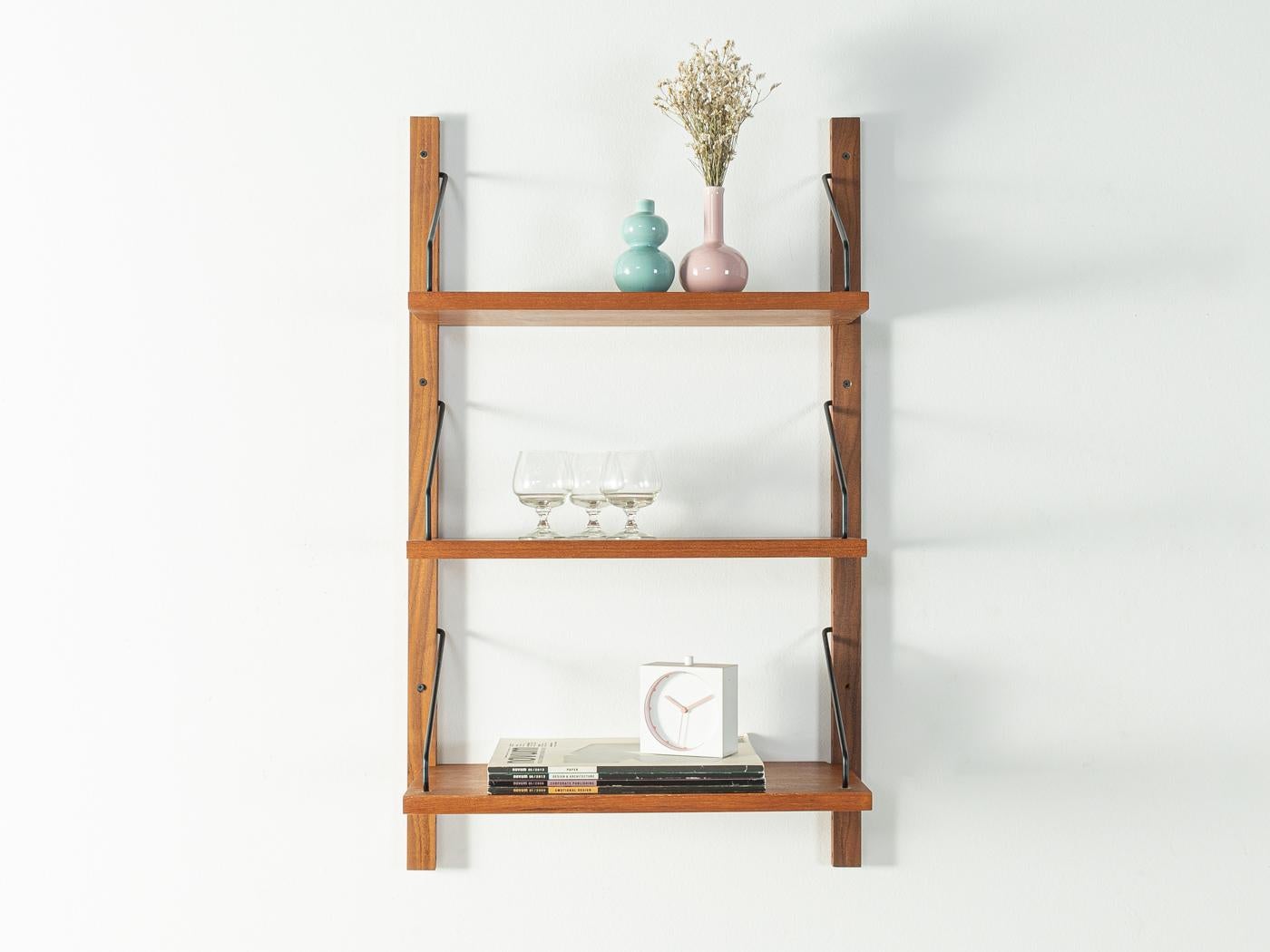 Wall Shelf 1950s by Poul Cadovius in Teak In Good Condition In Neuss, NW