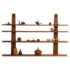 Etagère murale en bois massif, fabriquée à la main.