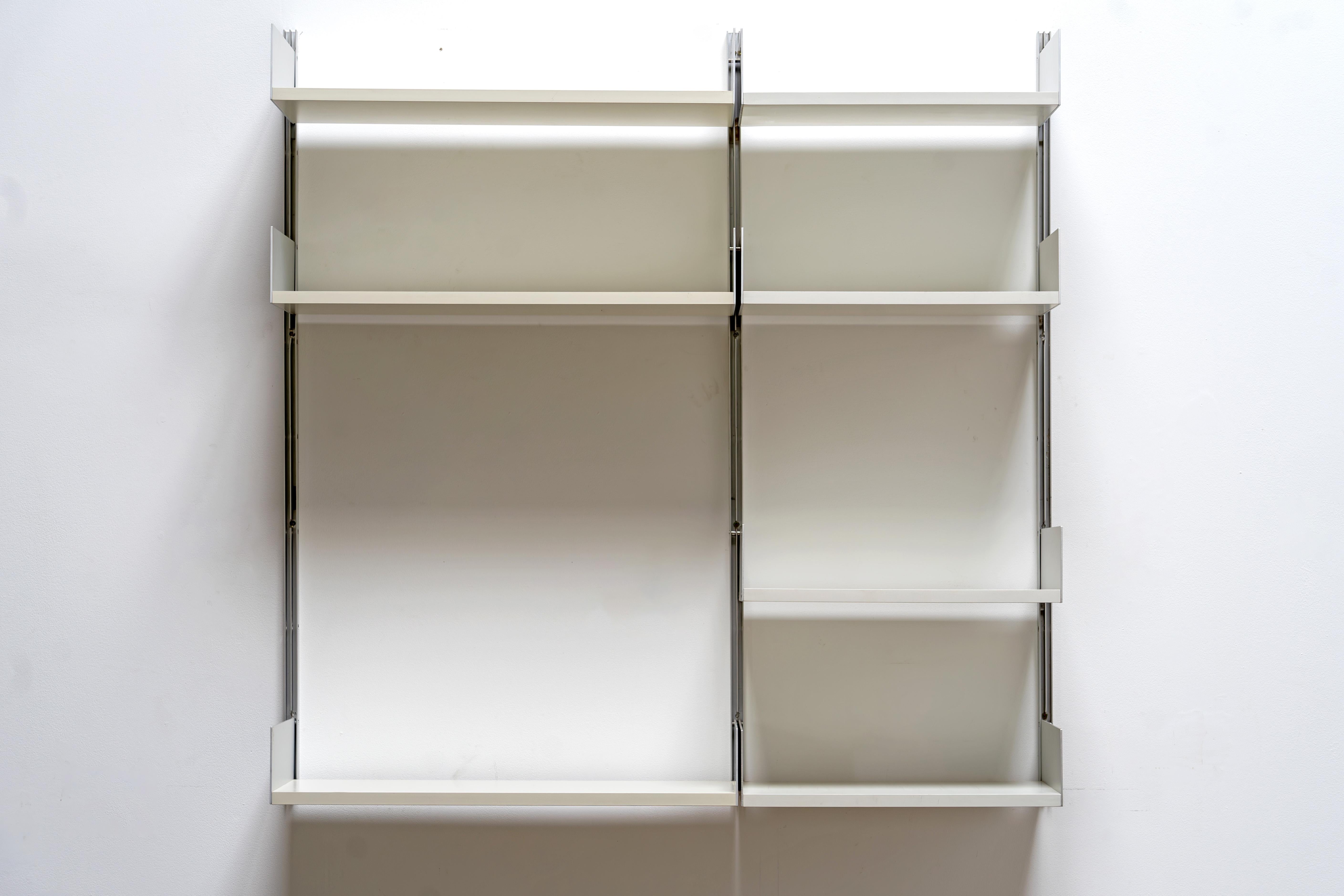 Mid-Century Modern Wall Shelf System By Dieter Rams Vitsoe, Model 606, 1960s