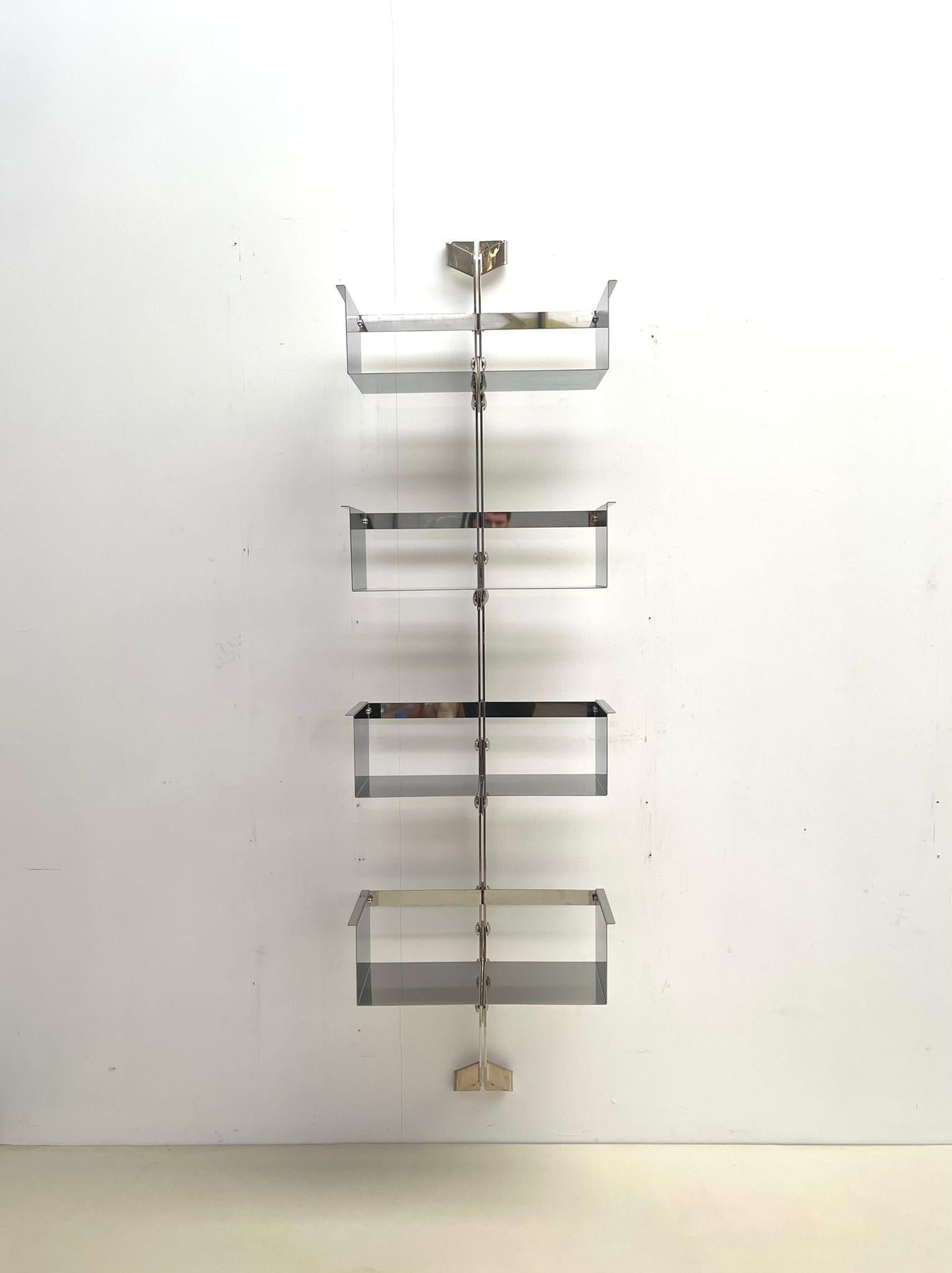 Wall Shelve Model No. P700 by Vittorio Introini, Italy, 1969  For Sale 2