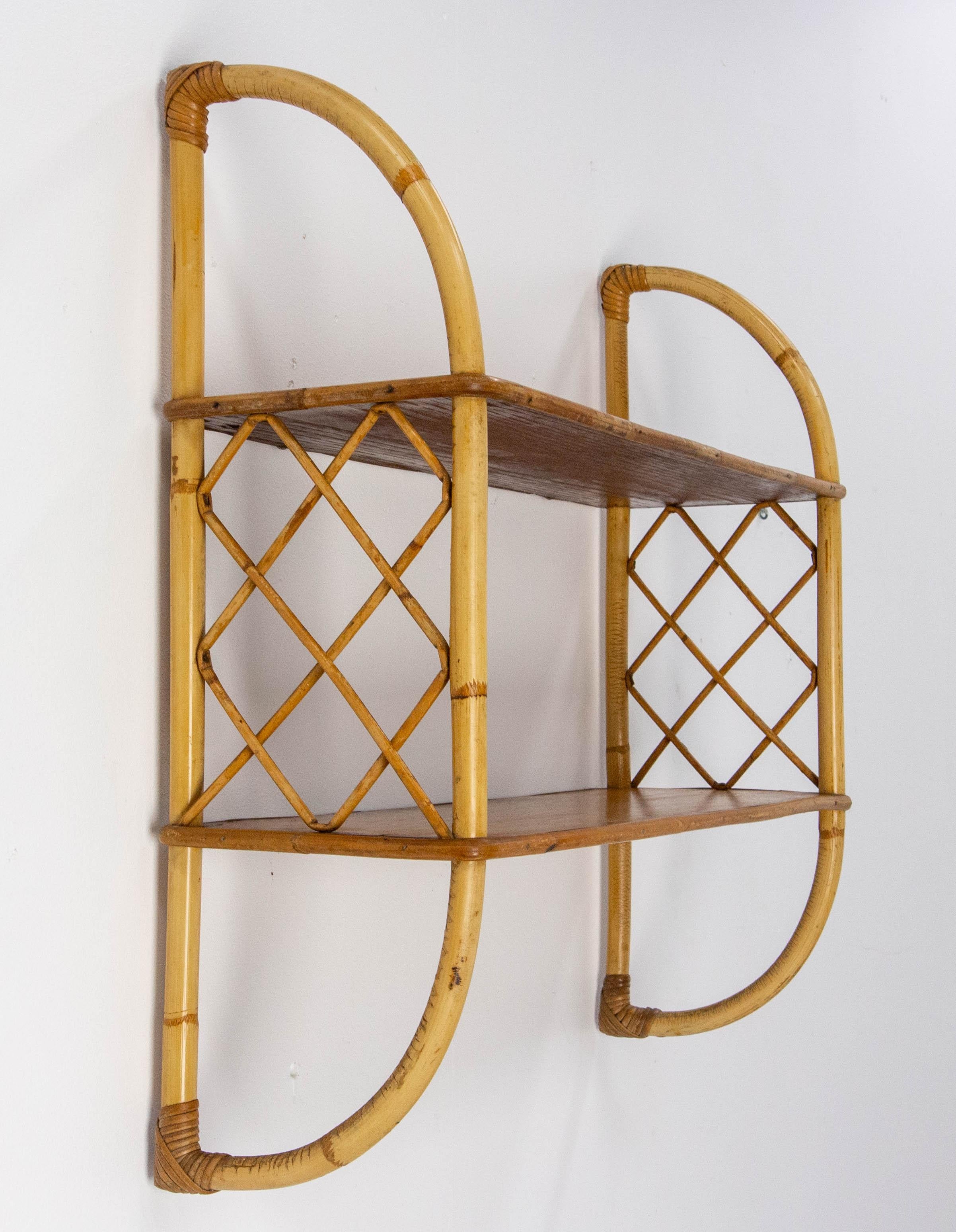Wall Shelves Rattan and Wood, French circa 1970 In Good Condition For Sale In Labrit, Landes