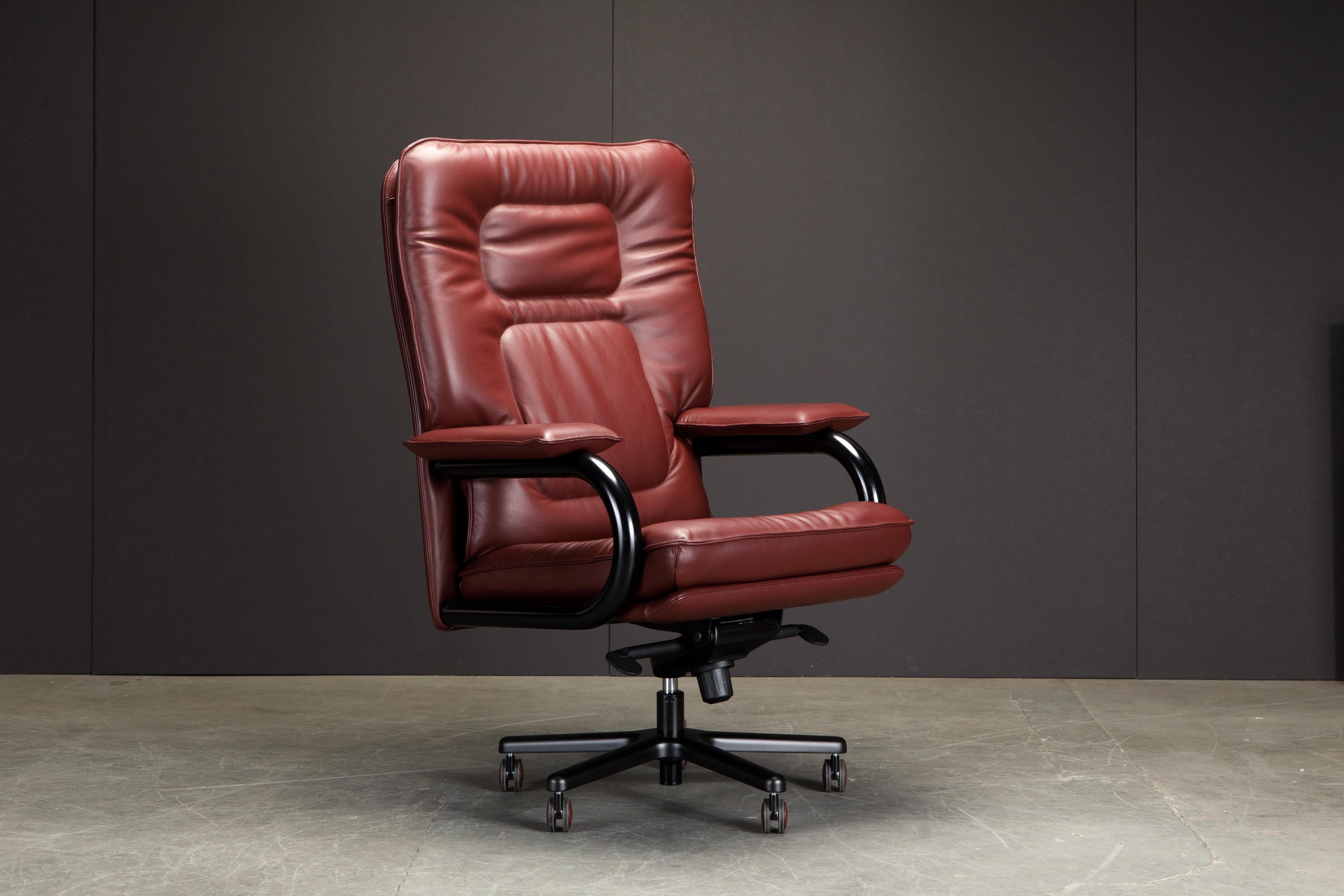 Italian 'Wall Street Big' by Guido Faleschini for Mariani Leather Executive Desk Chair For Sale