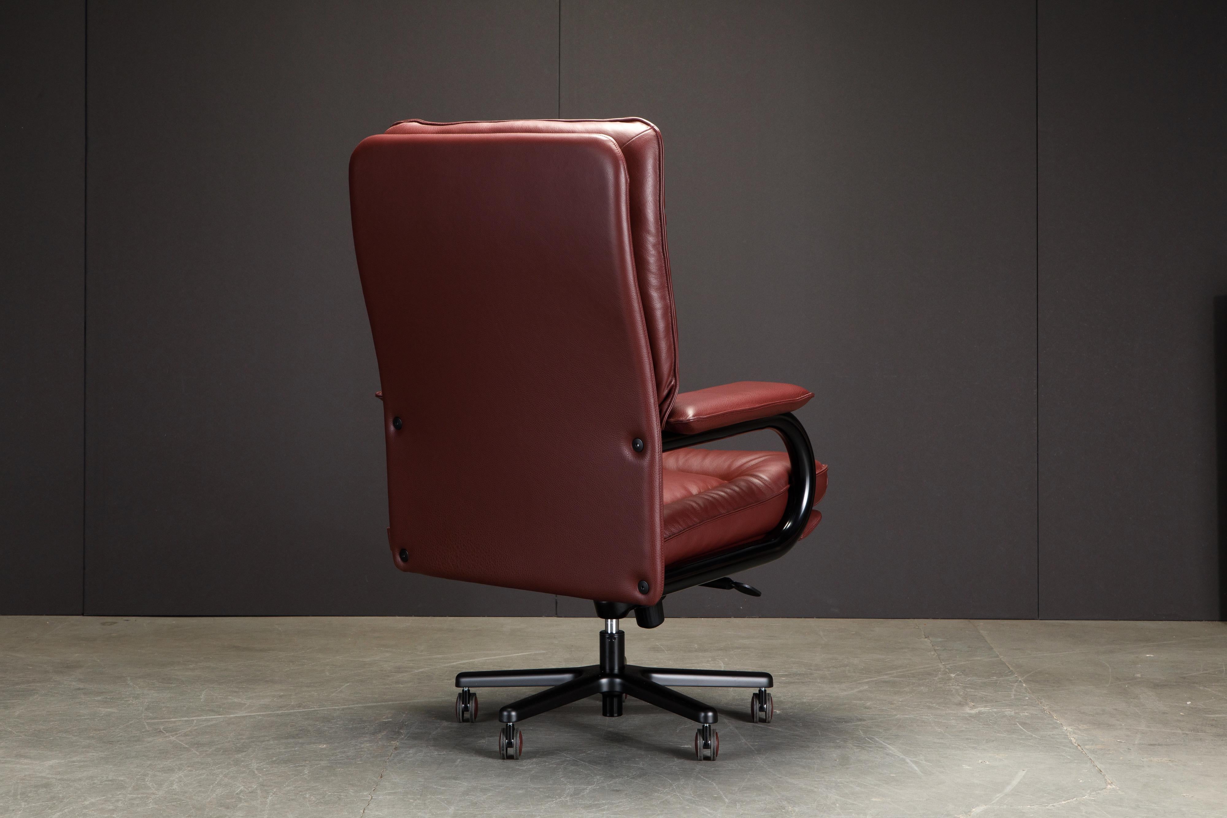 Contemporary 'Wall Street Big' by Guido Faleschini for Mariani Leather Executive Desk Chair For Sale
