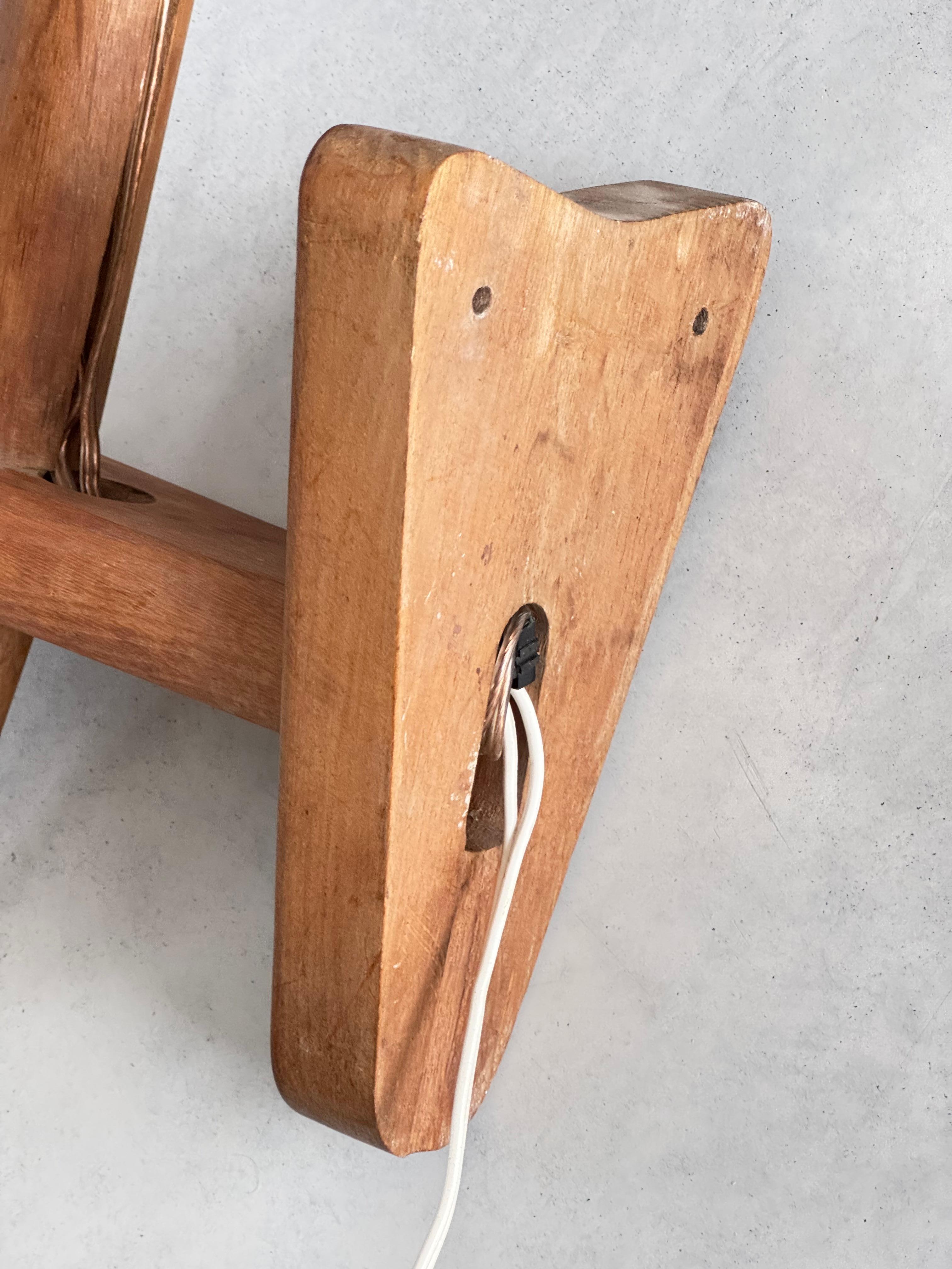 Wall torch Lamp in Solid Oak, Design by Guillerme et Chambron, France 1960s For Sale 7