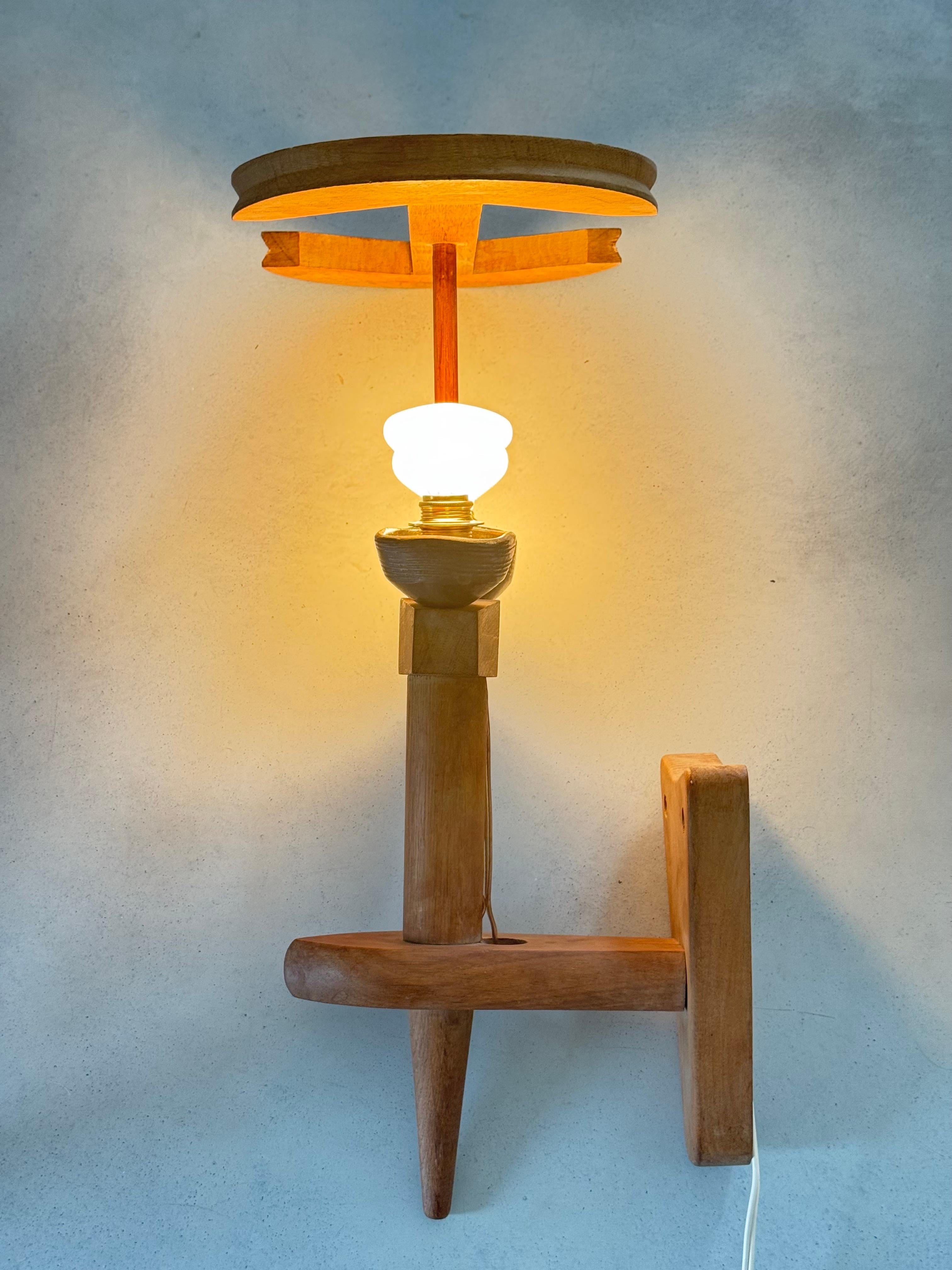 Mid-Century Modern Wall torch Lamp in Solid Oak, Design by Guillerme et Chambron, France 1960s For Sale