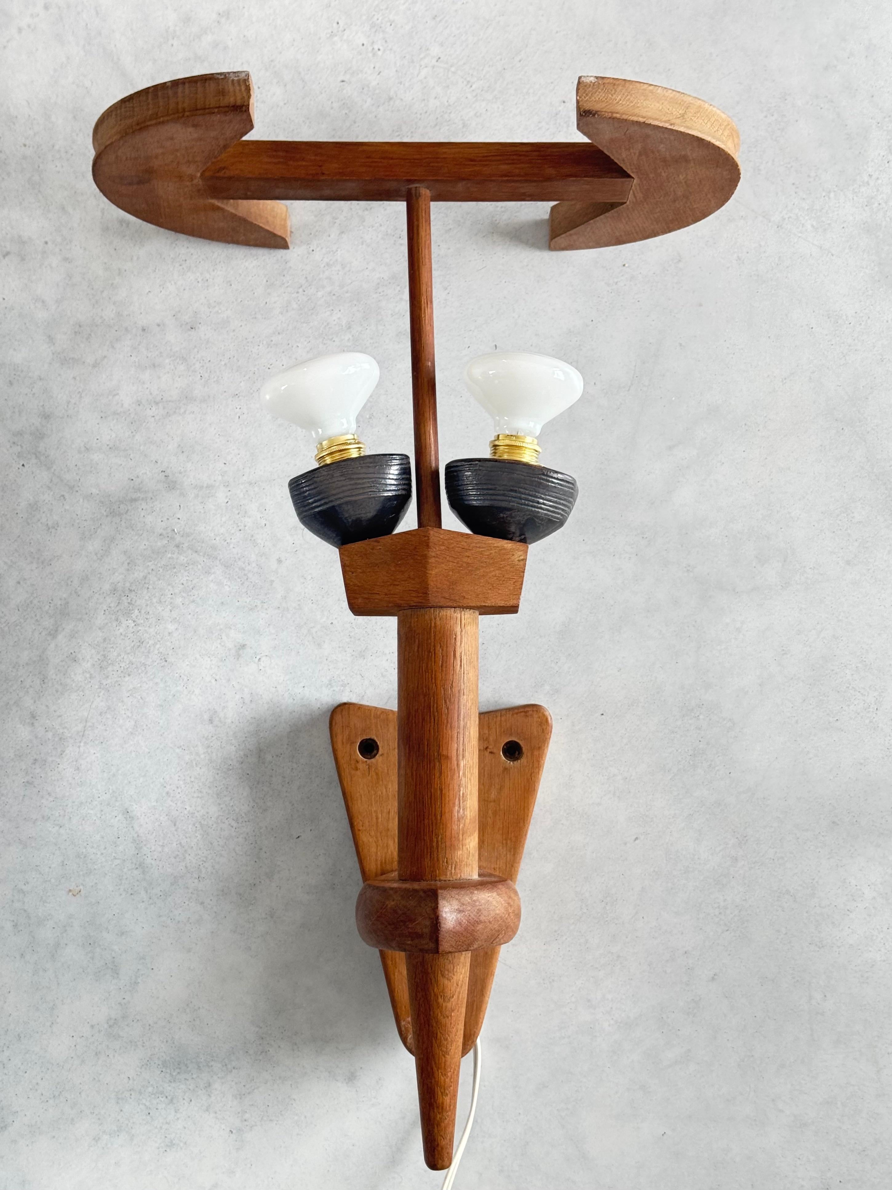 French Wall torch Lamp in Solid Oak, Design by Guillerme et Chambron, France 1960s For Sale