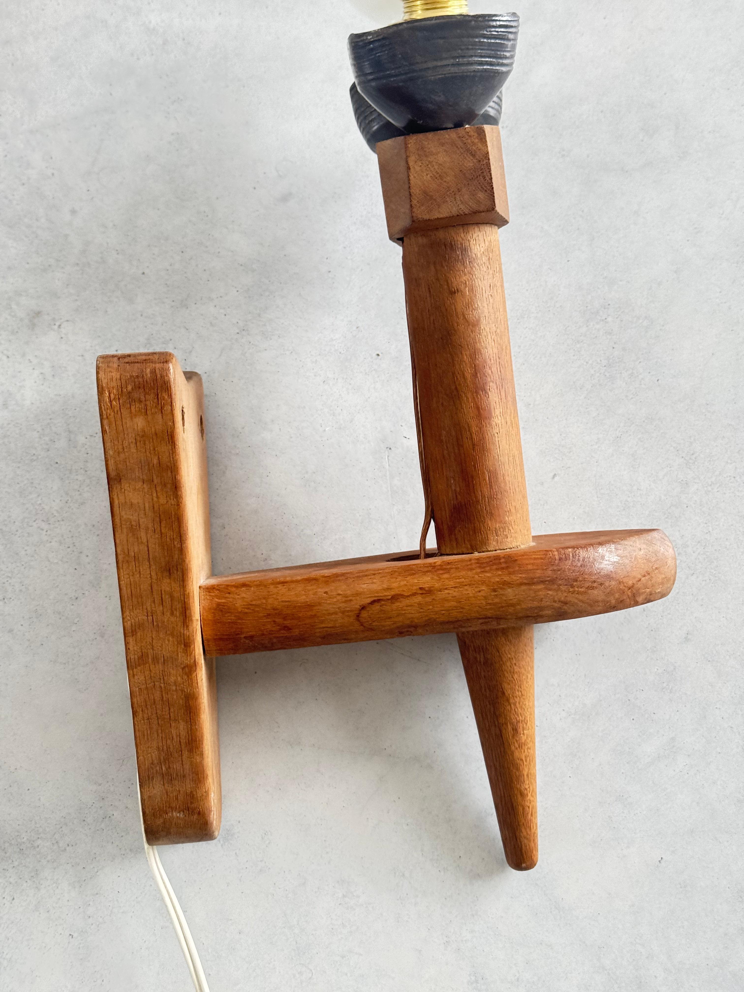 Wall torch Lamp in Solid Oak, Design by Guillerme et Chambron, France 1960s In Good Condition For Sale In leucate, FR