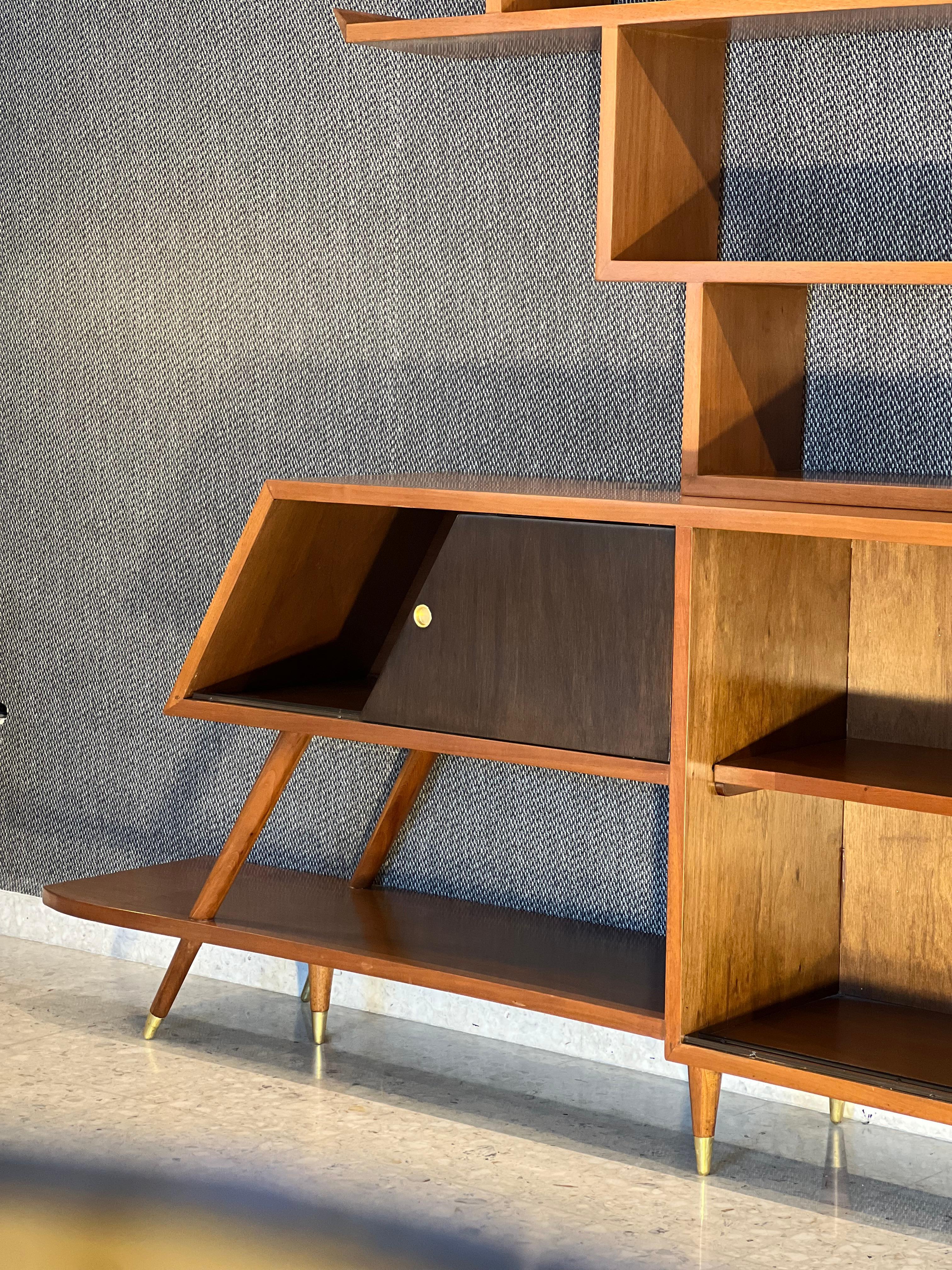 Wall Unit Attributed to Eugenio Escudero For Sale 3