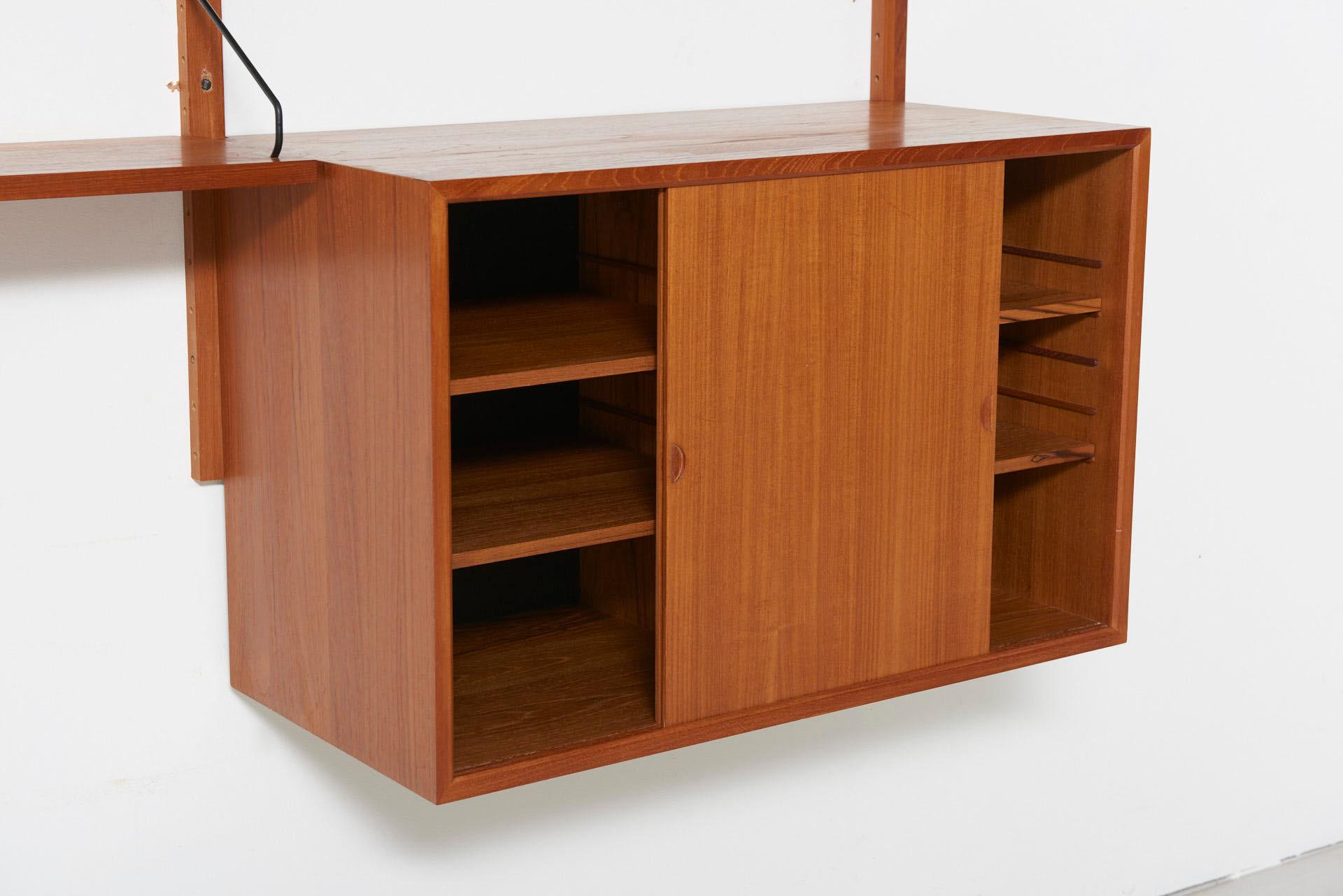 Wall Unit by Cadovius, 1960s In Good Condition For Sale In Antwerpen, BE