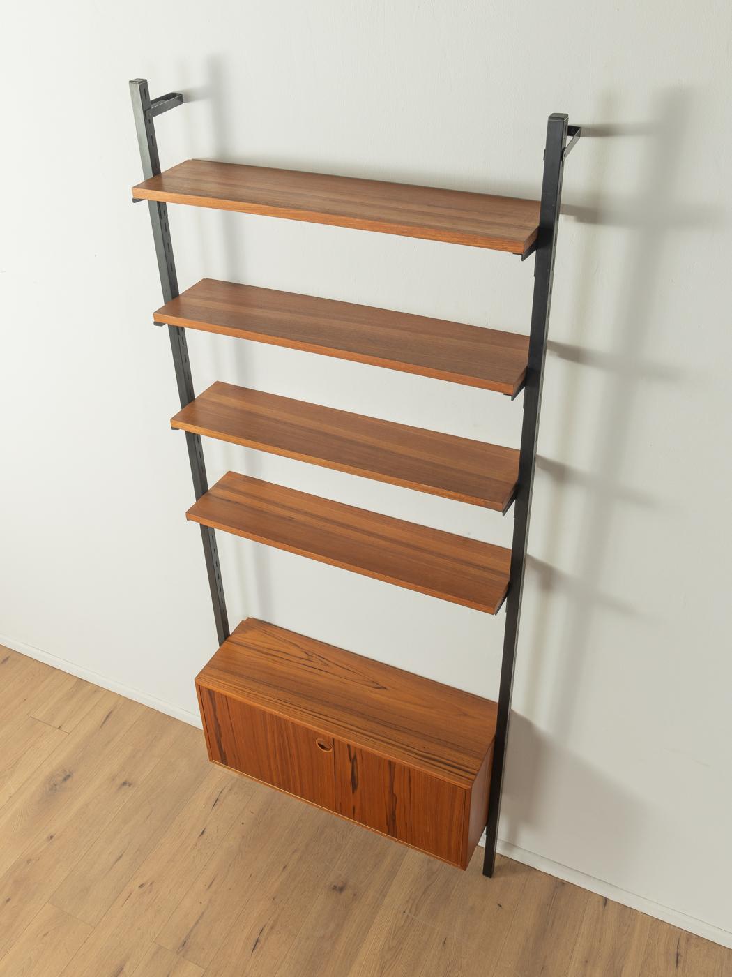 Metà XX secolo Scaffale a parete di HG Furniture, anni '60 in vendita