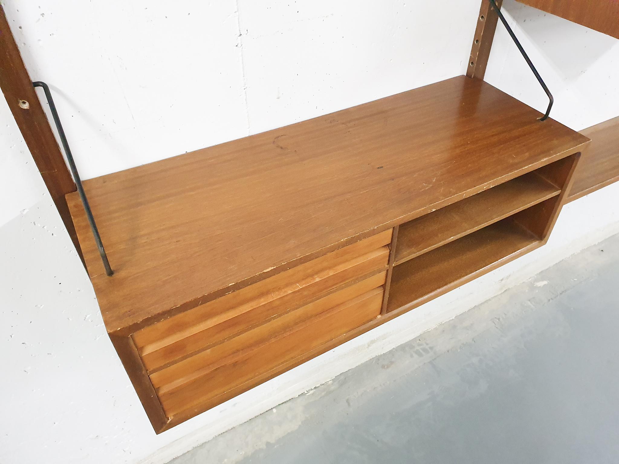 Wall Unit in Elmwood by Poul Cadovius for Royal System, Denmark, 1950s For Sale 1