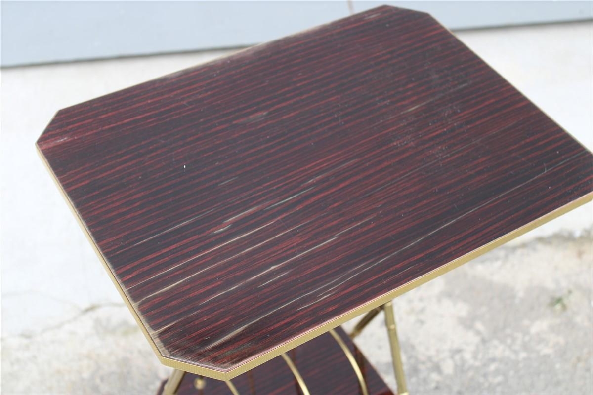 Mid-Century moderno Pensile Midcentury Design Italiano Portariviste in Ottone e Wood in vendita