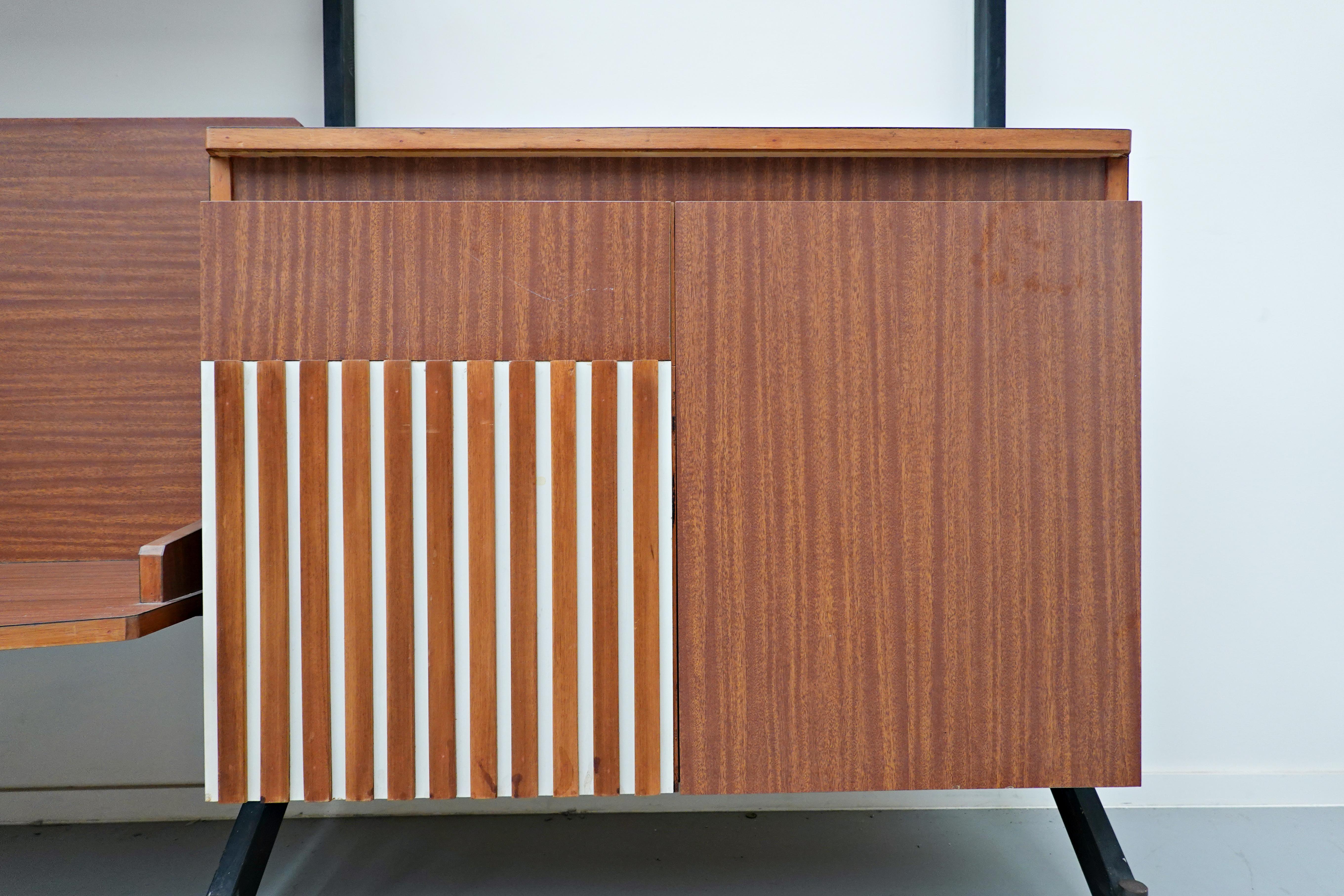 Mid-Century Modern Italian Wall Unit Model ''Urio'' by Ico Parisi for MIM, 1960s For Sale 6