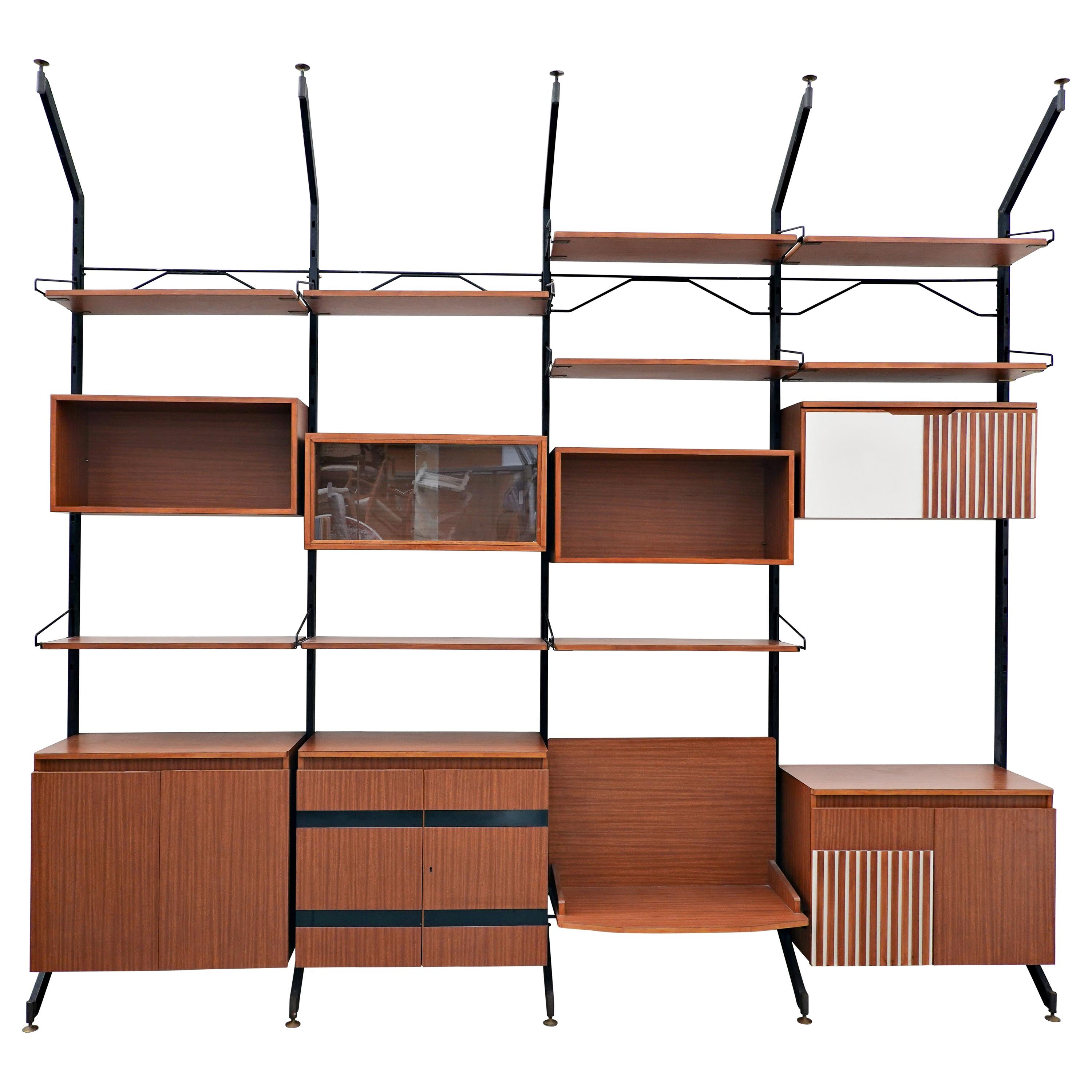 Mid-Century Modern Italian Wall Unit Model ''Urio'' by Ico Parisi for MIM, 1960s For Sale