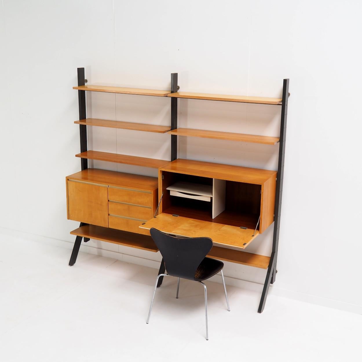 Mid-Century Modern Wall Unit ‘Module’ by Kho Liang Ie for Fristho For Sale