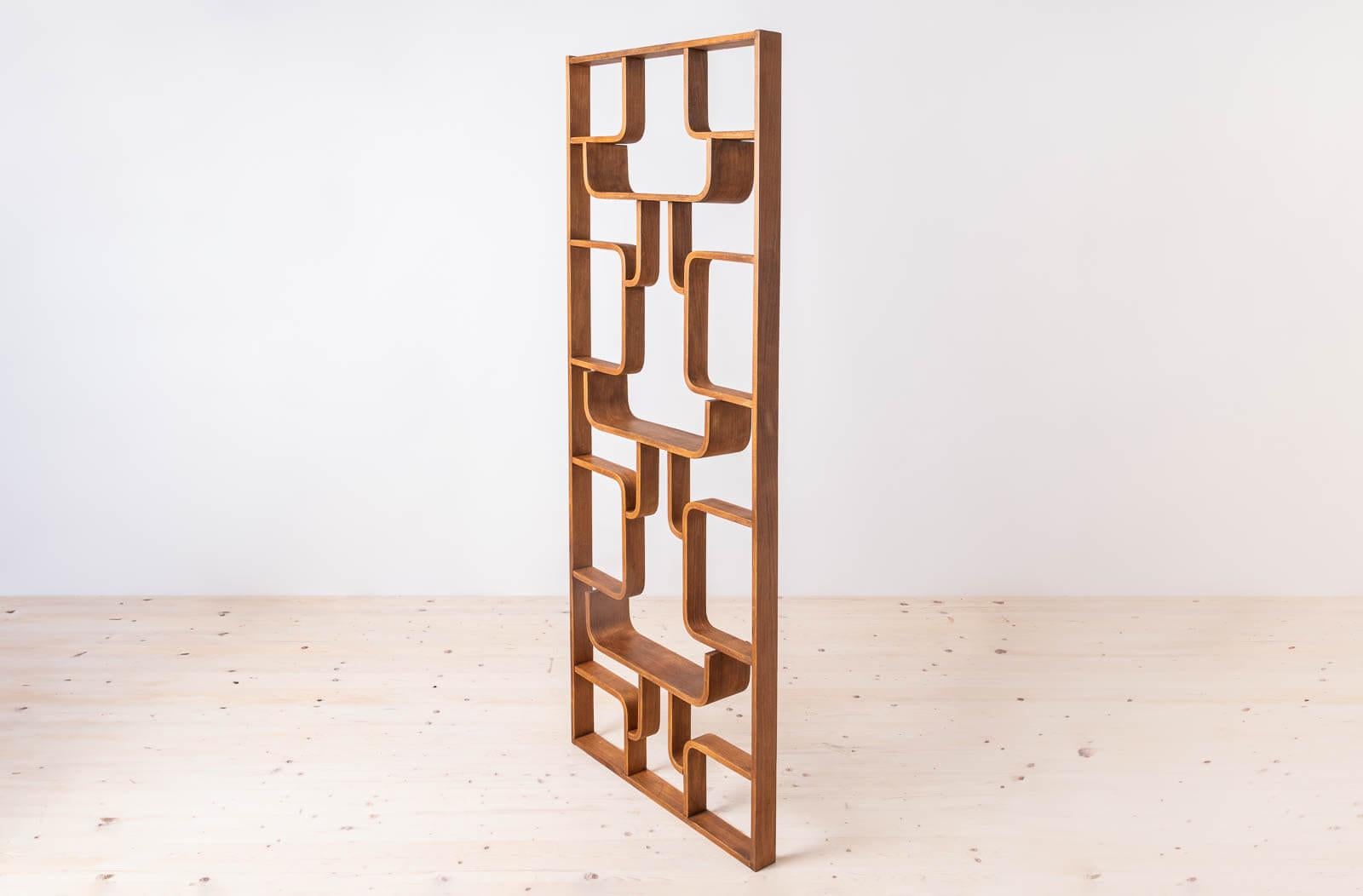 Mueble de pared o separador de ambientes de Ludvik Volak, Holesov, 1960, contrachapado curvado, restaurado Moderno de mediados de siglo