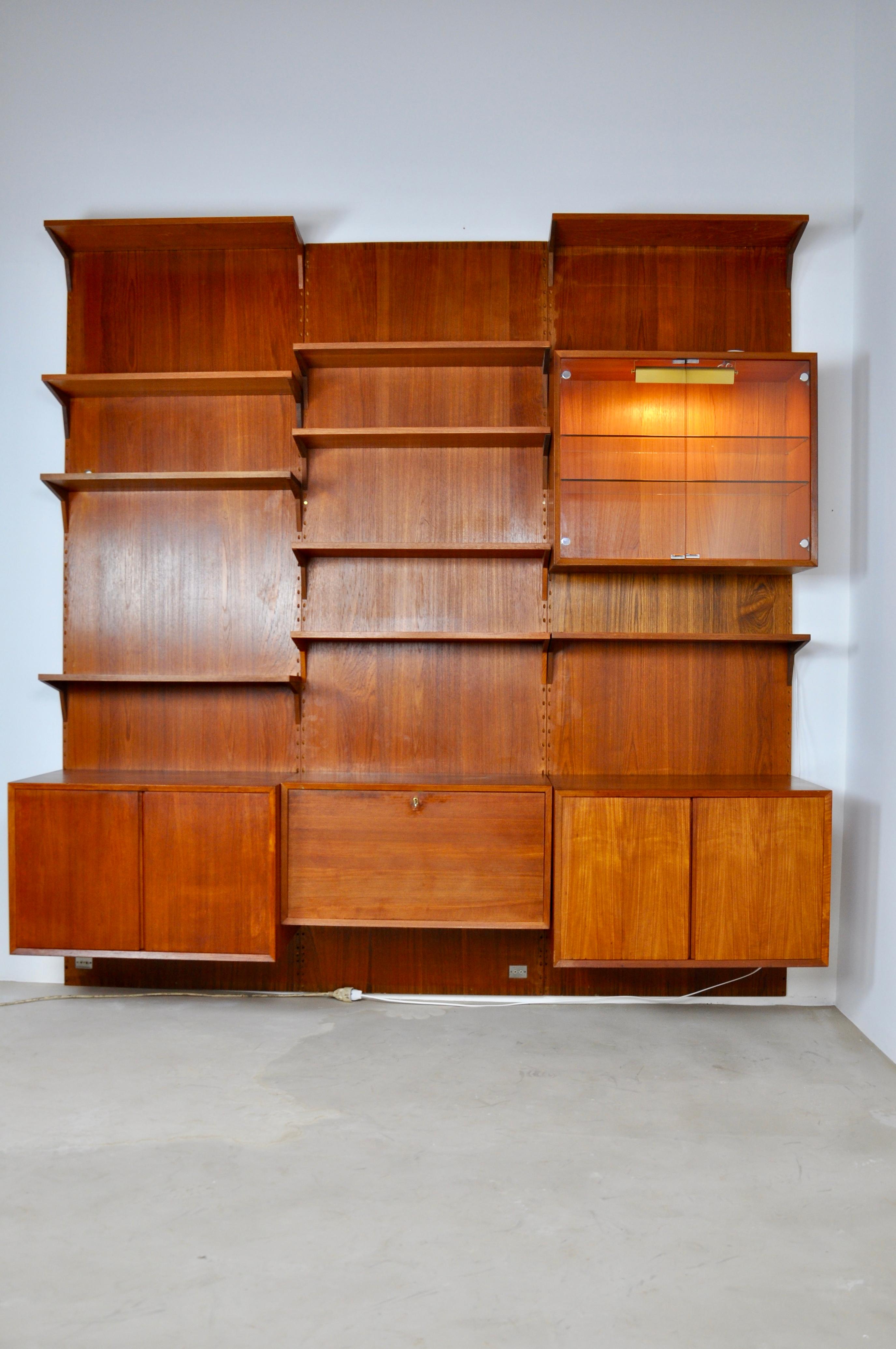 Wall Unit Royal System by Poul Cadovuis, 1960s 5