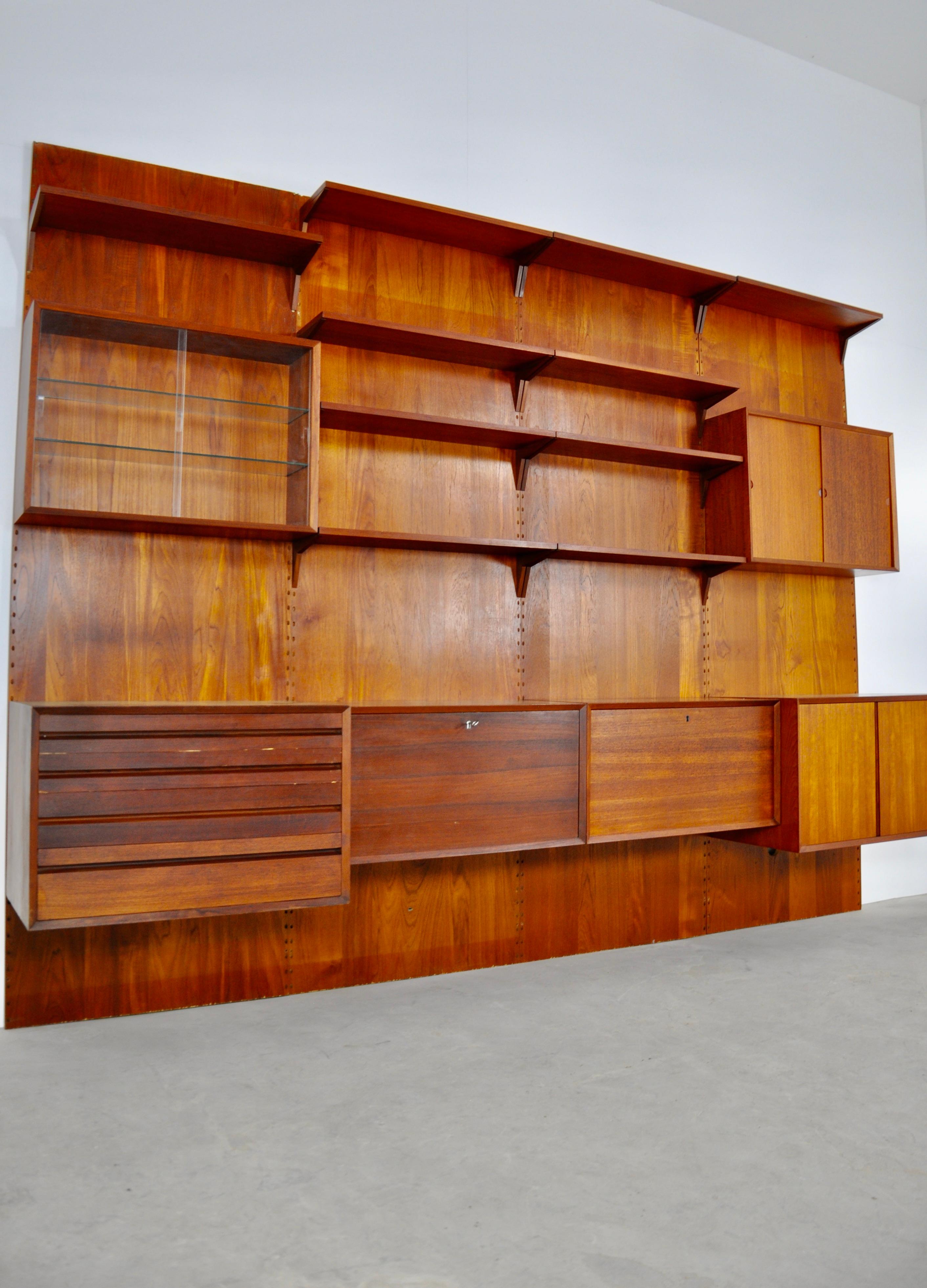 Danish Wall Unit Royal System by Poul Cadovuis, 1960s