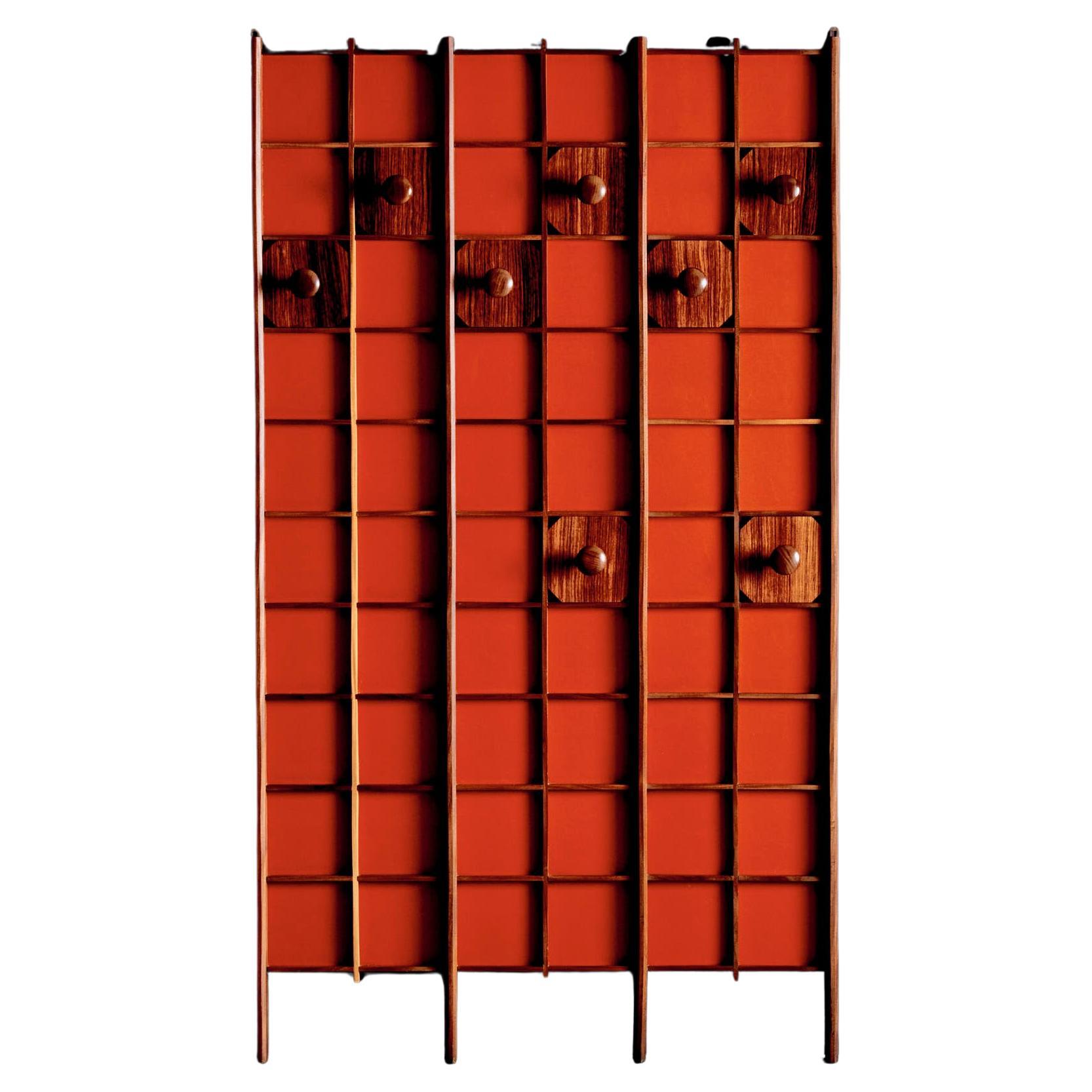 Unité murale avec structure en grille en vente