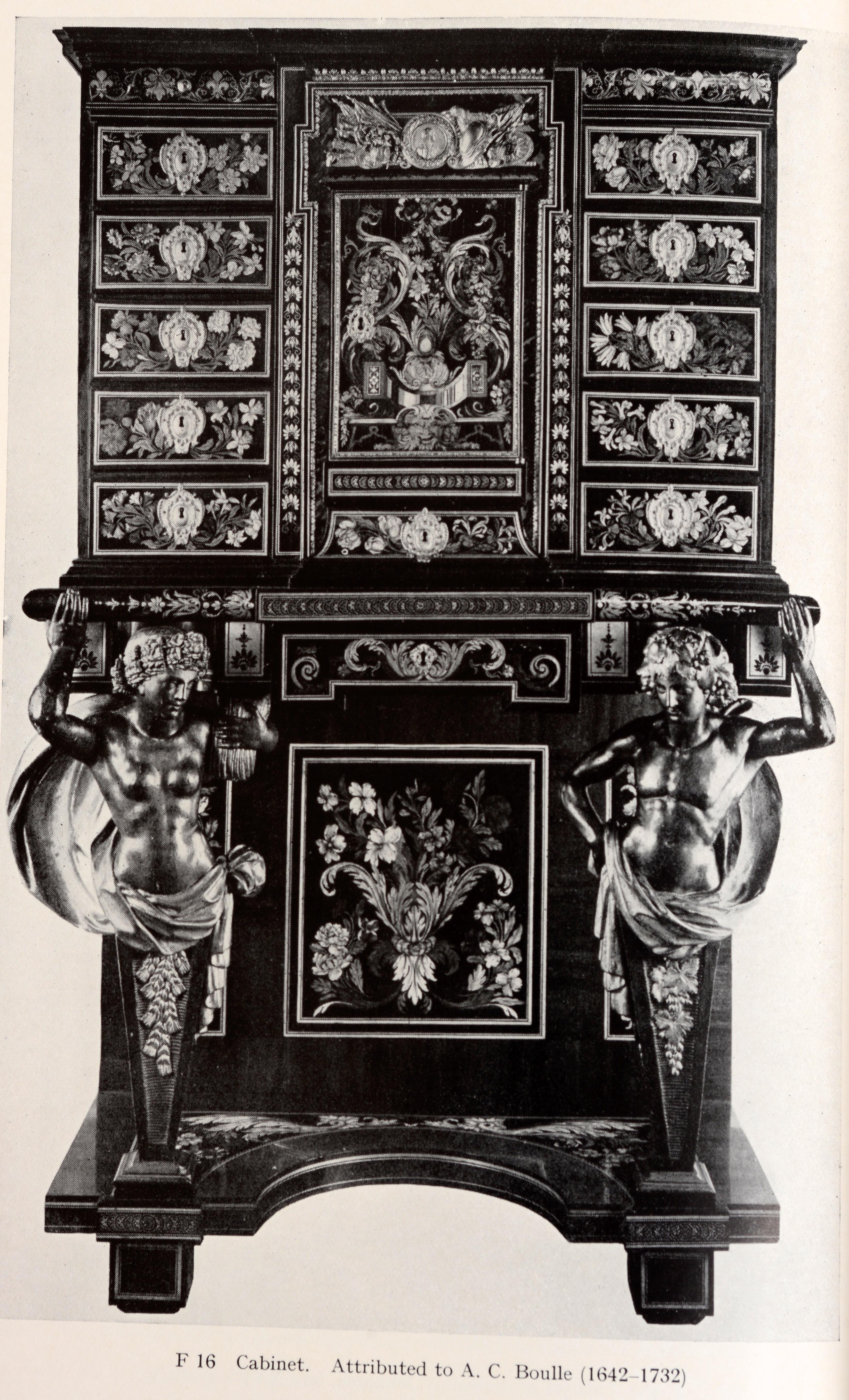 English Wallace Collection Catalogues. Furniture With Historical Notes and Illus. 1st Ed For Sale
