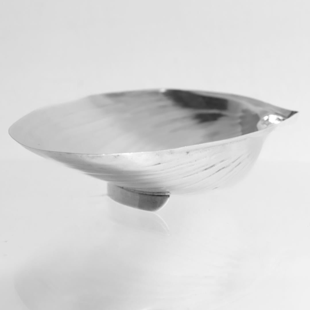 Wallace Figural Sterling Silver Clam Shaped Bowl No. 393 For Sale 4