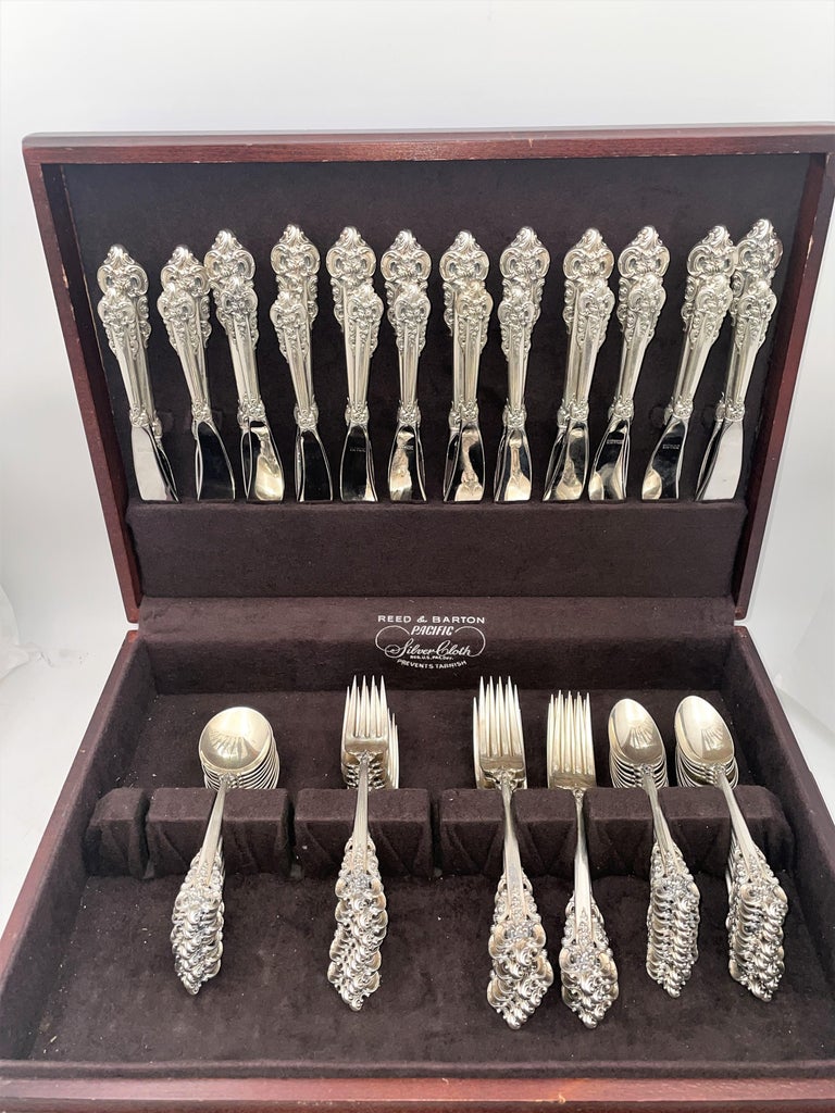 Wallace Grande Baroque Sterling Silver 91-Piece Flatware Set with Servers For Sale 1