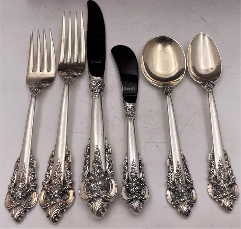 Wallace Grande Baroque Sterling Silver 91-Piece Flatware Set with Servers For Sale 4