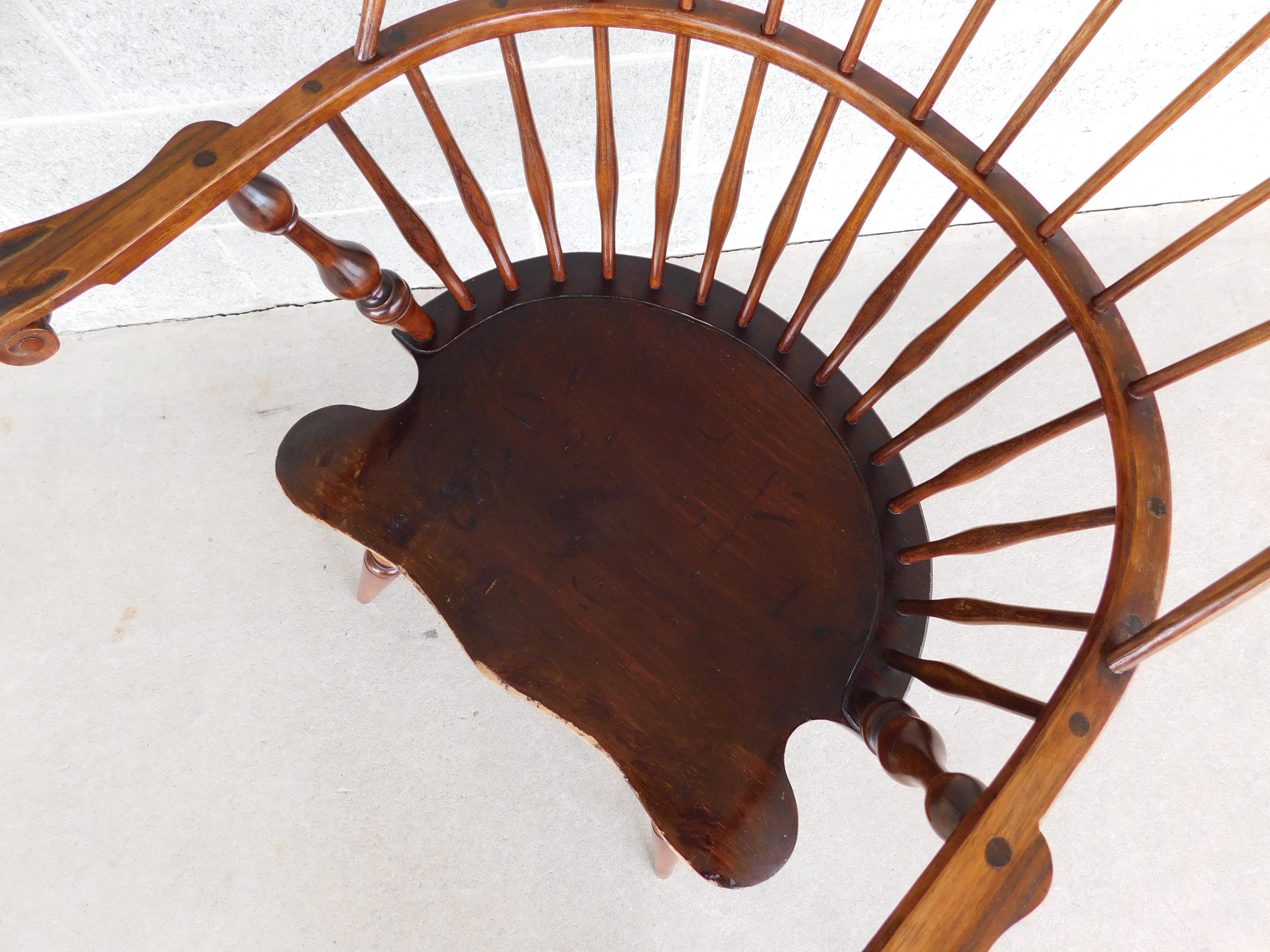 Hand-Crafted Wallace Nutting #408 Bow Back Windsor Arm Chair For Sale